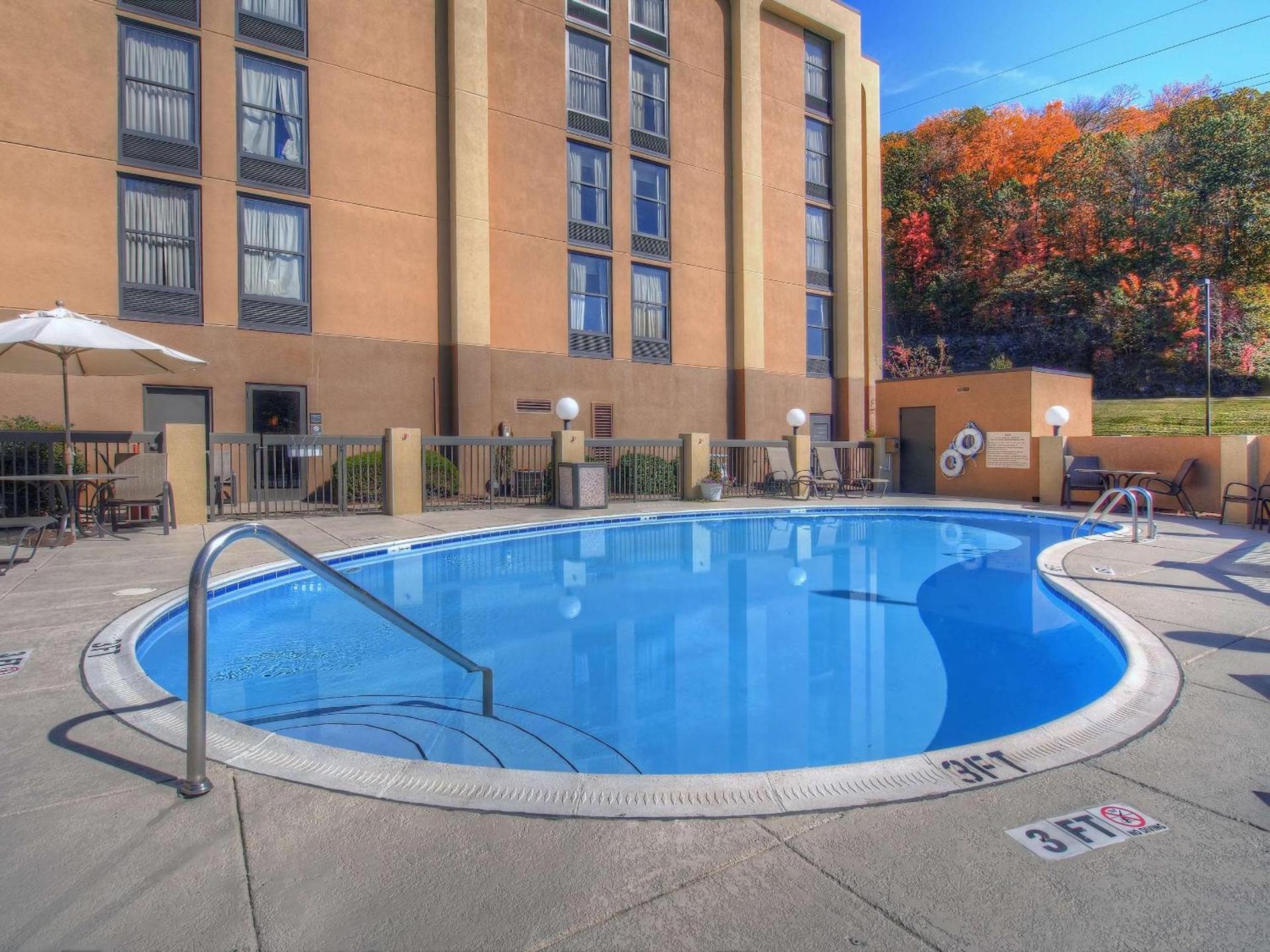 Hampton Inn Bristol photo 5