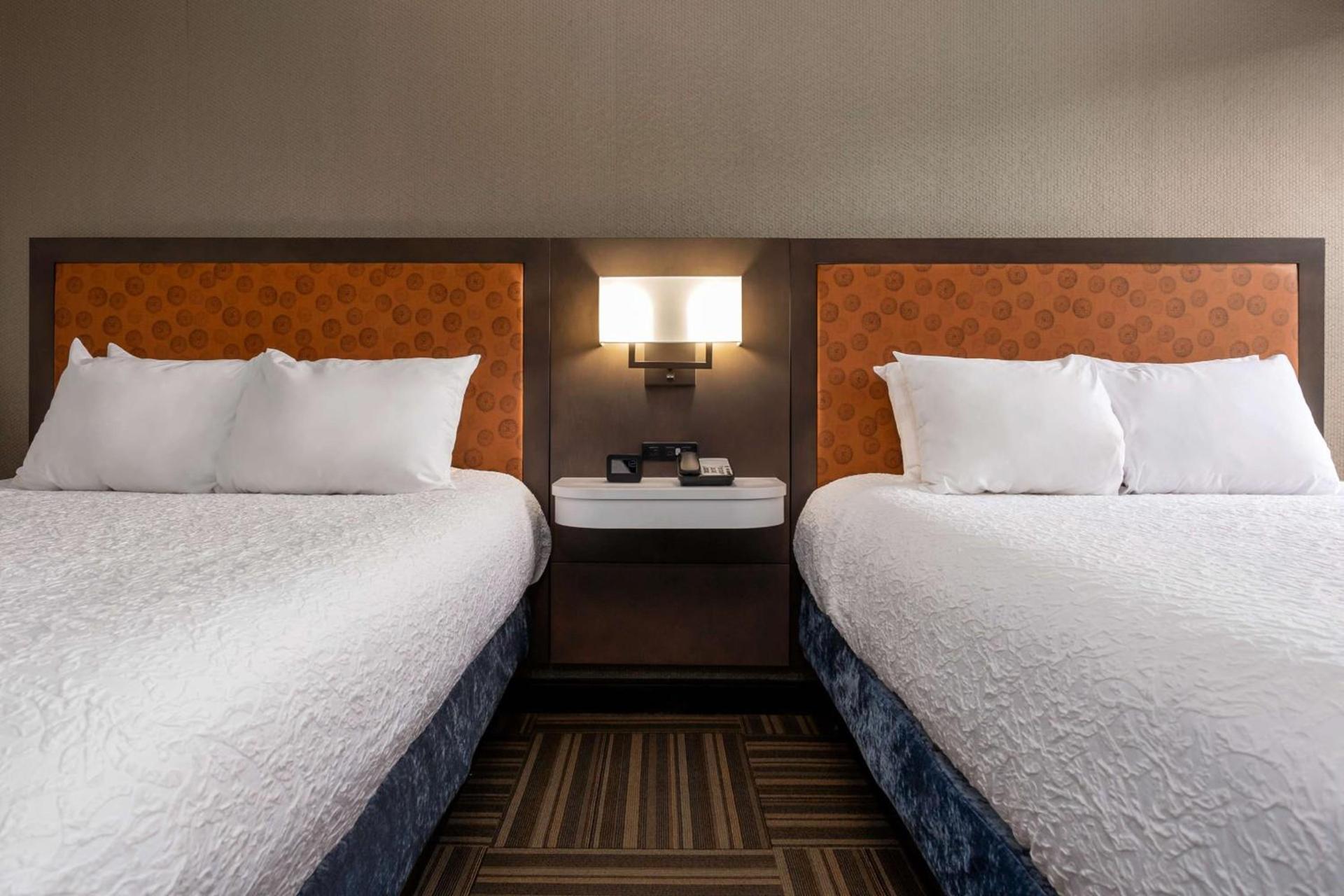 Hampton Inn Bristol photo 17