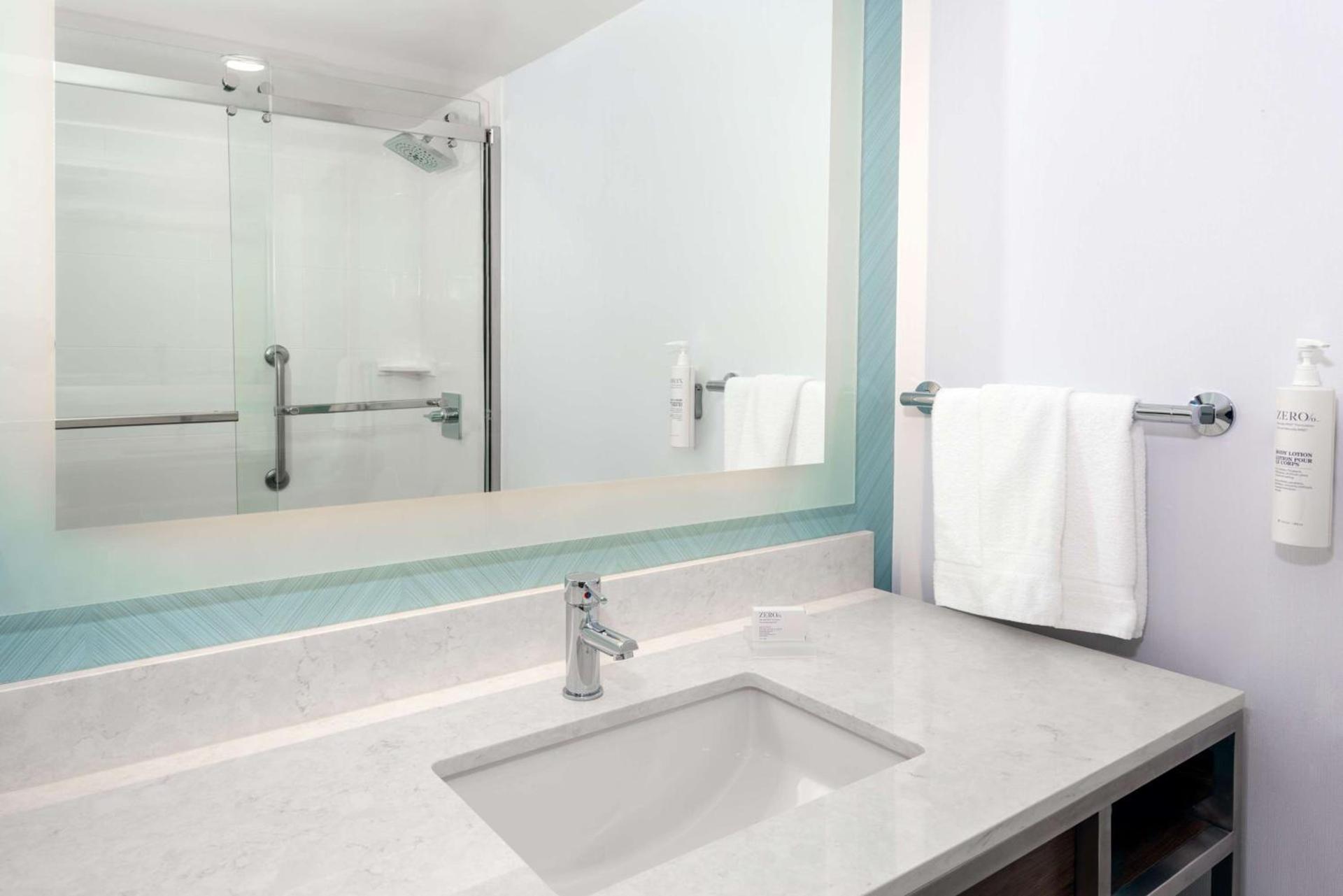 Hilton Garden Inn Charlotte Uptown photo 16