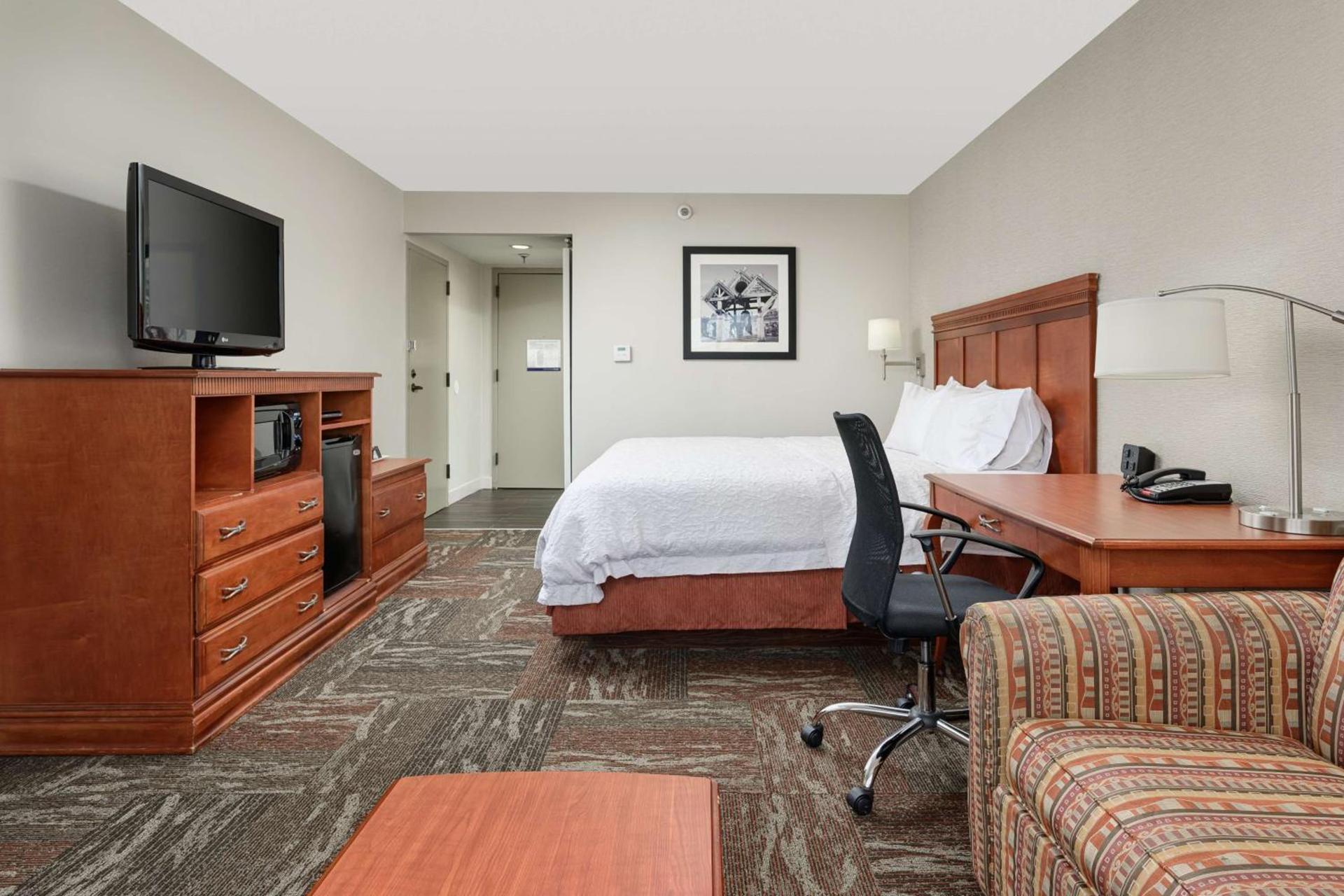 Hampton Inn Oak Ridge Knoxville photo 13