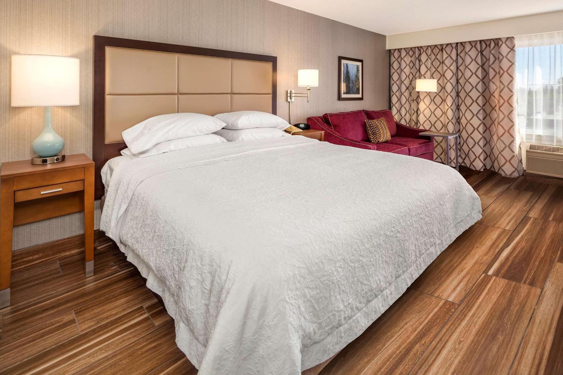 Hampton Inn & Suites Seattle North/Lynnwood photo 17
