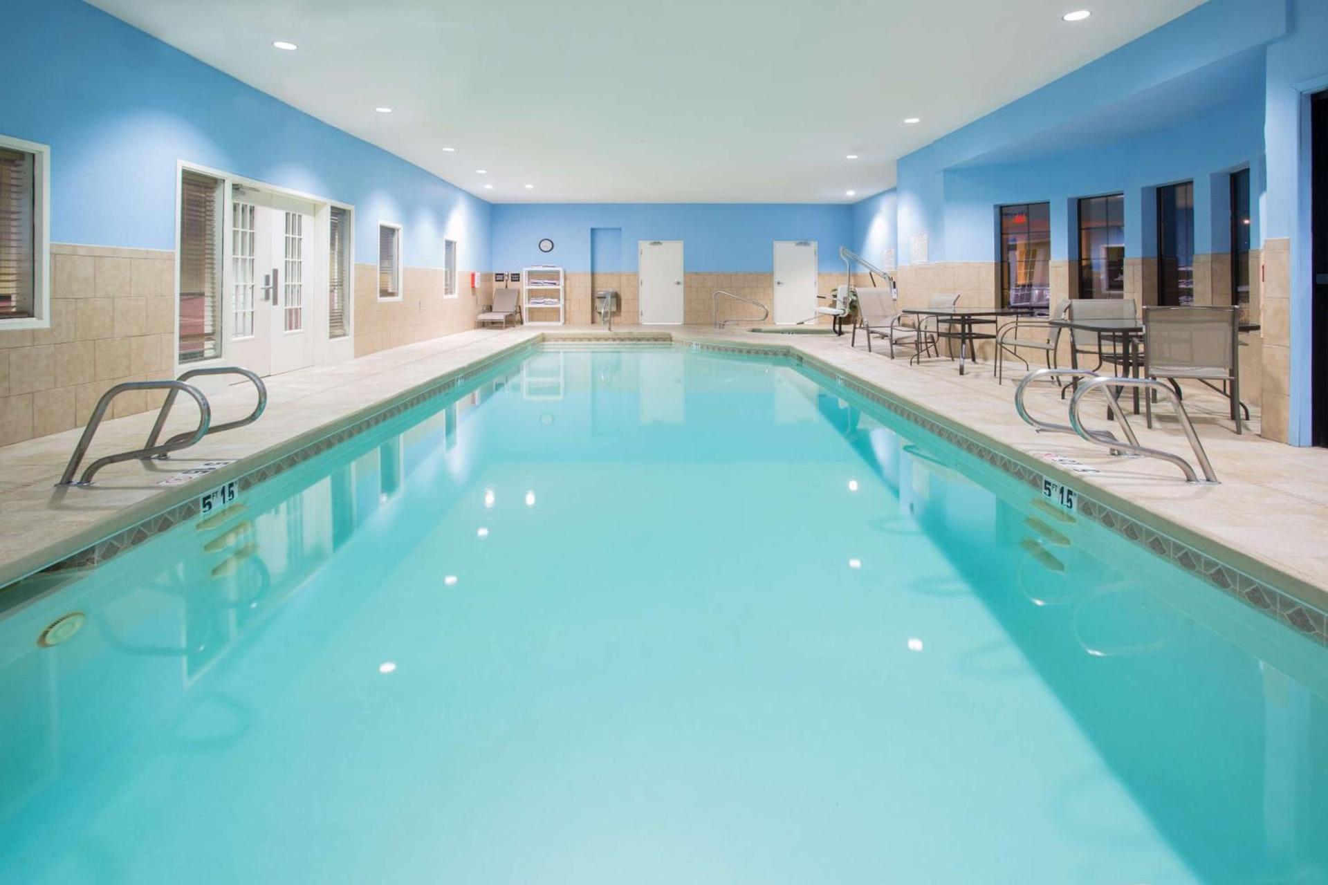 Hampton Inn Santa Rosa photo 7