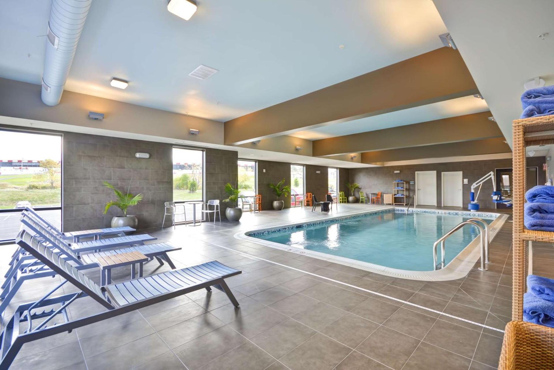 Home2 Suites By Hilton Oswego photo 11