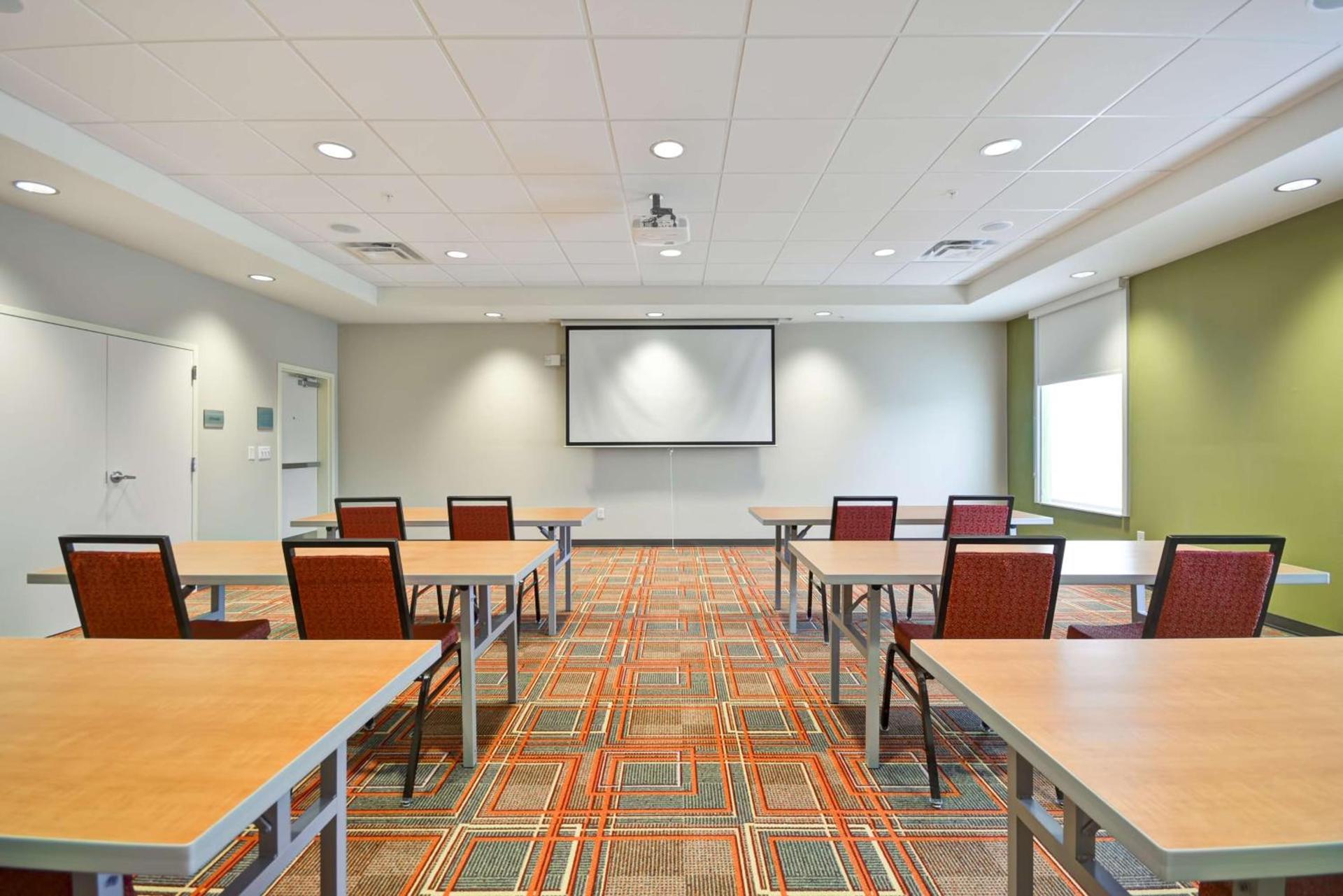 Home2 Suites By Hilton Oswego photo 34