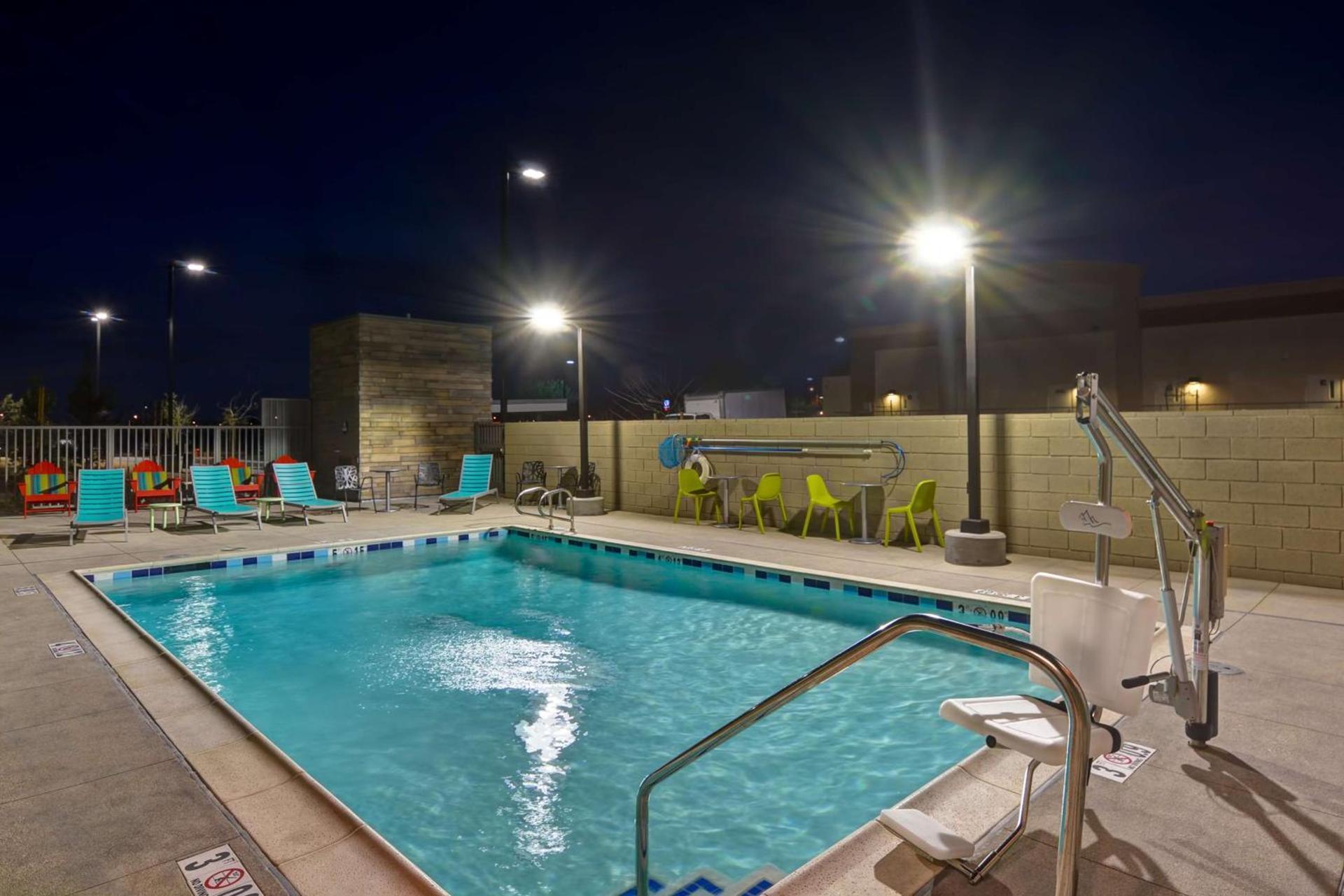 Home2 Suites By Hilton Palmdale photo 6