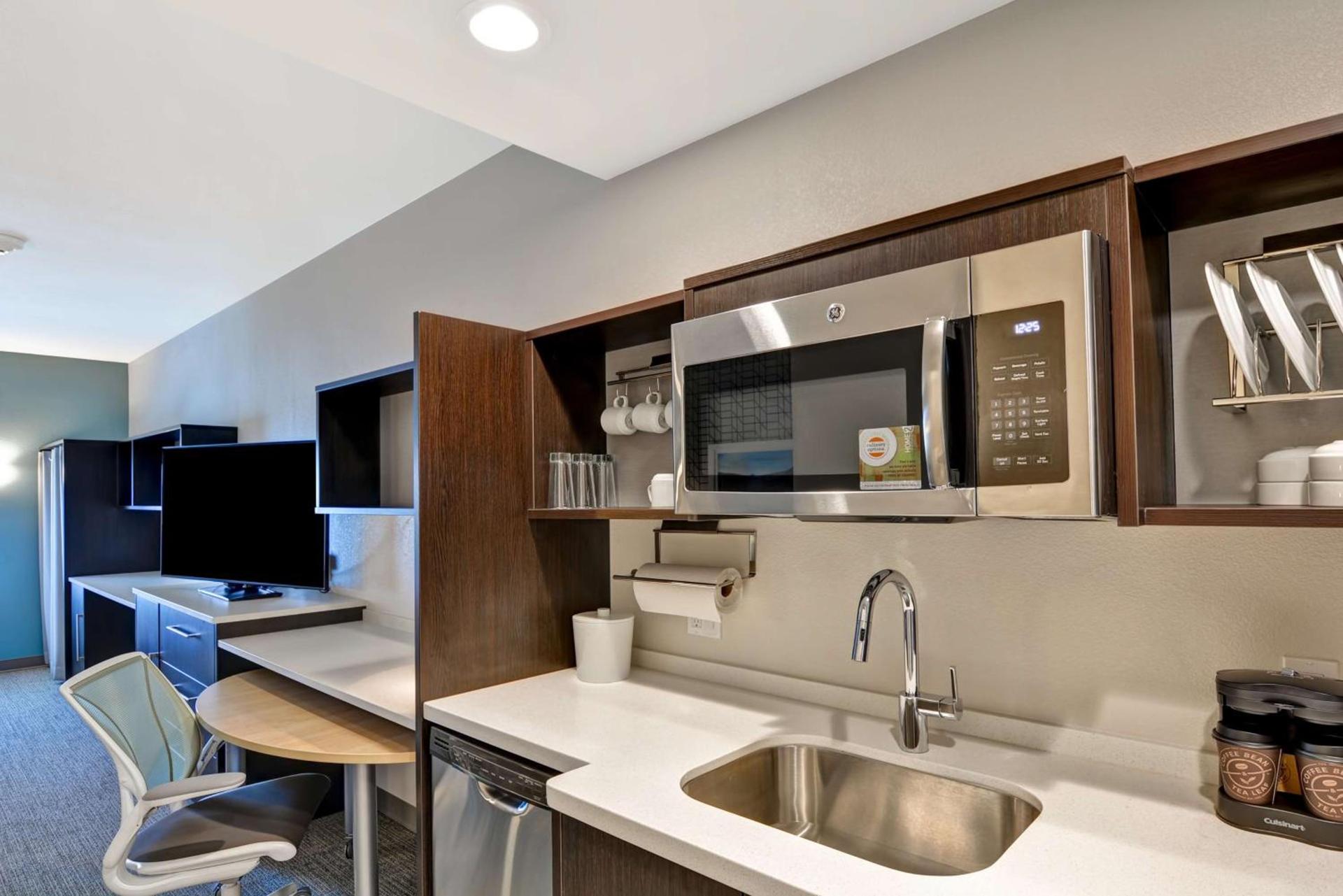 Home2 Suites By Hilton Palmdale photo 21