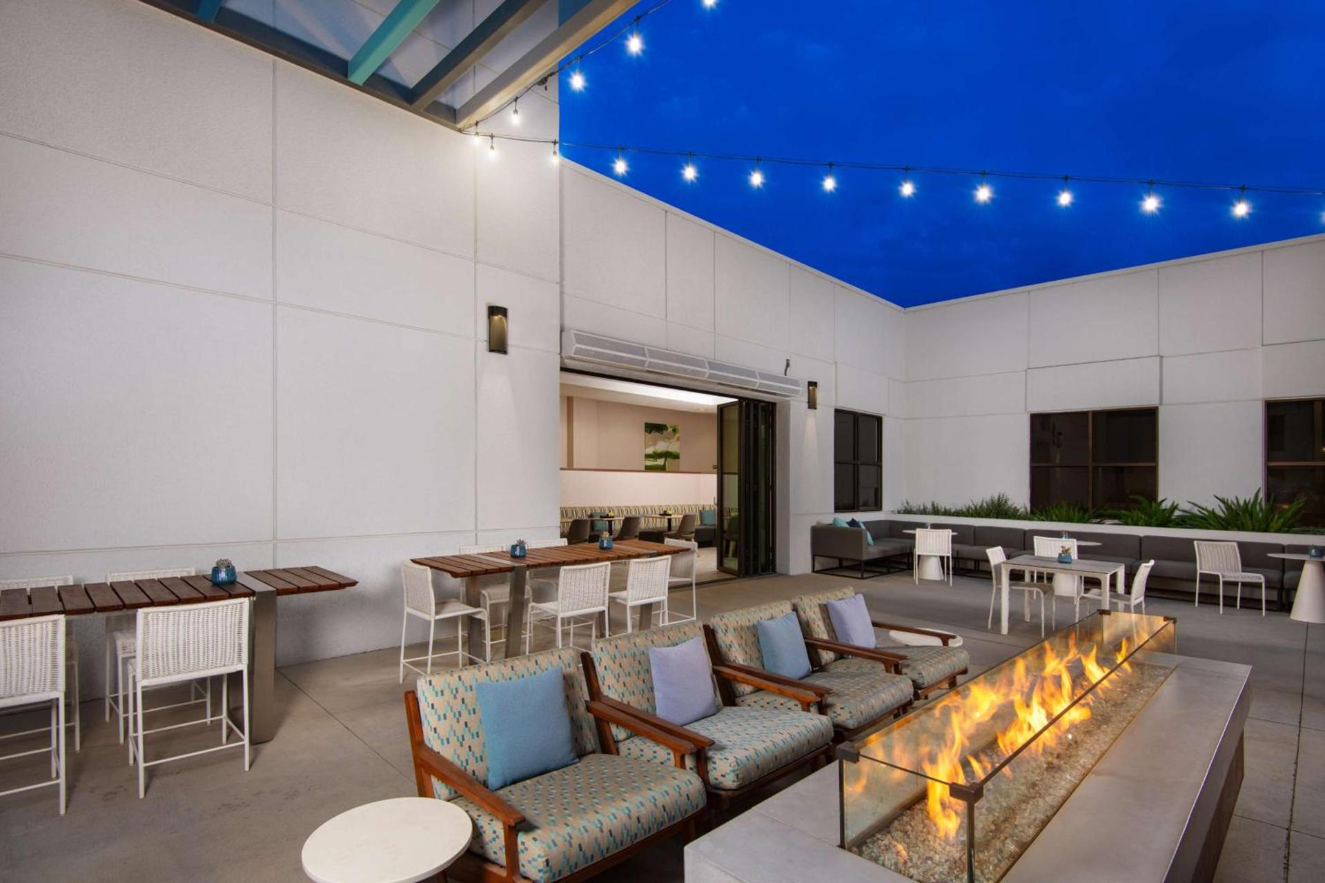DoubleTree by Hilton Chandler Phoenix, AZ photo 9