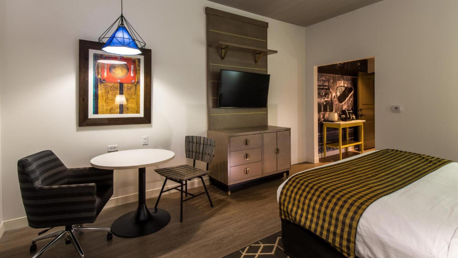 Hotel Indigo Hattiesburg by IHG photo 27