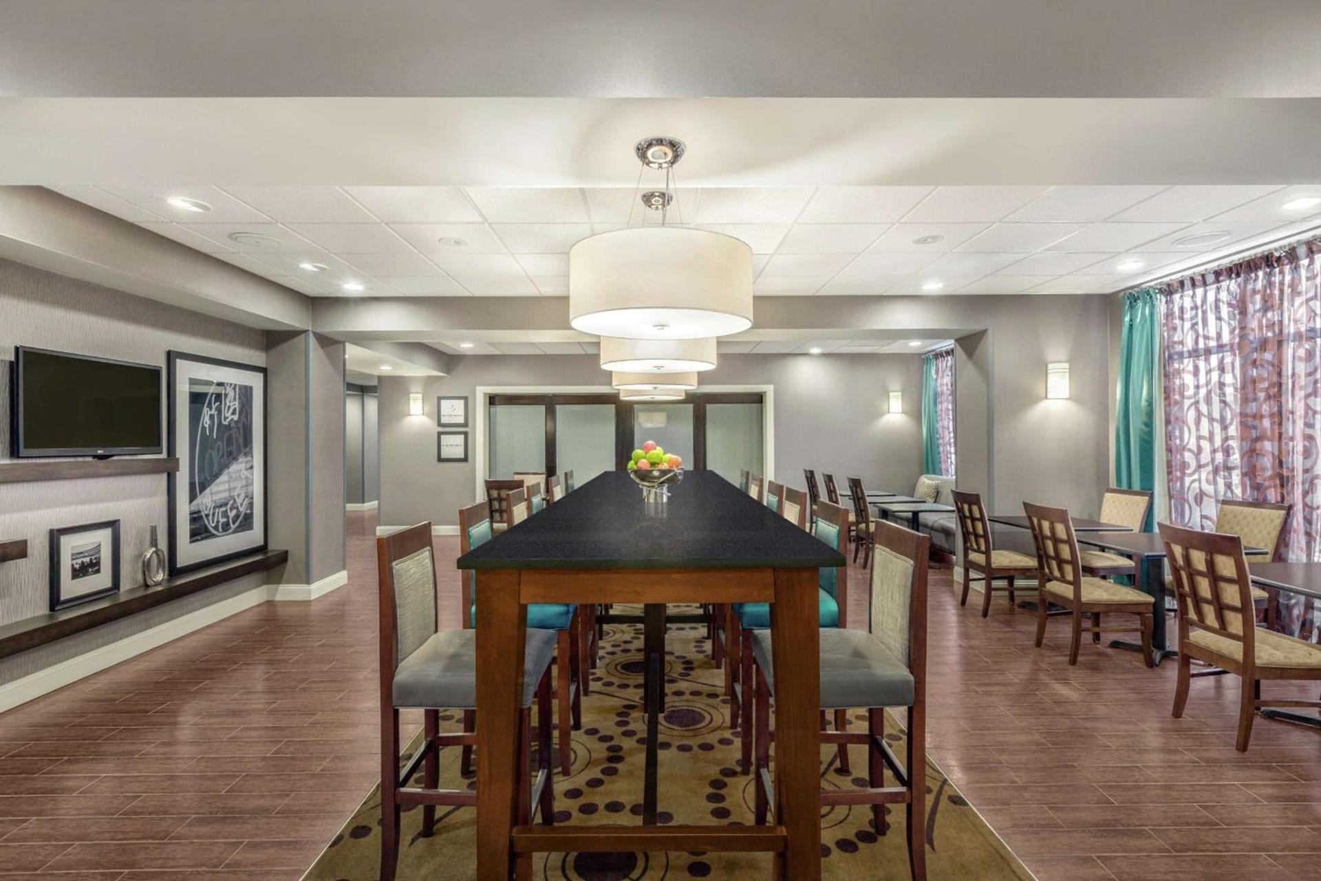 Hampton Inn Statesboro photo 3