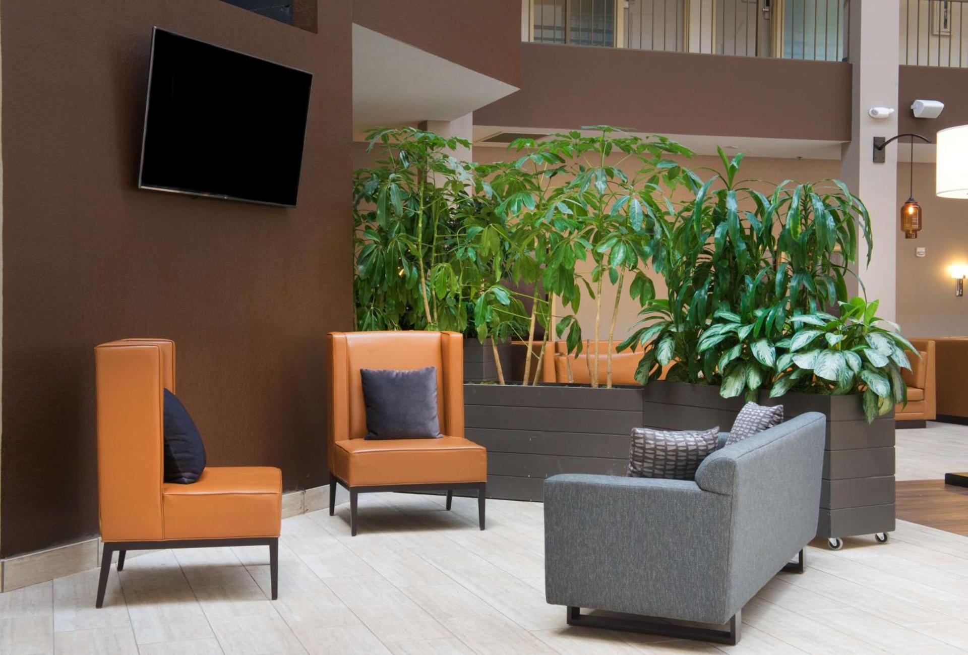 Embassy Suites by Hilton Seattle North Lynnwood photo 8