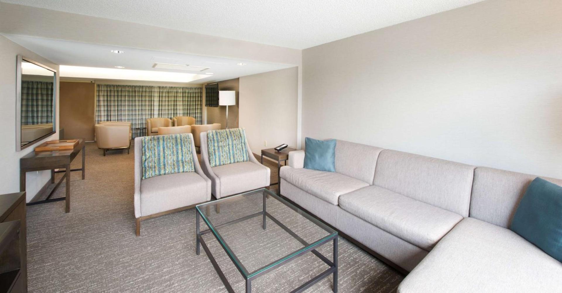 Embassy Suites by Hilton Seattle North Lynnwood photo 33