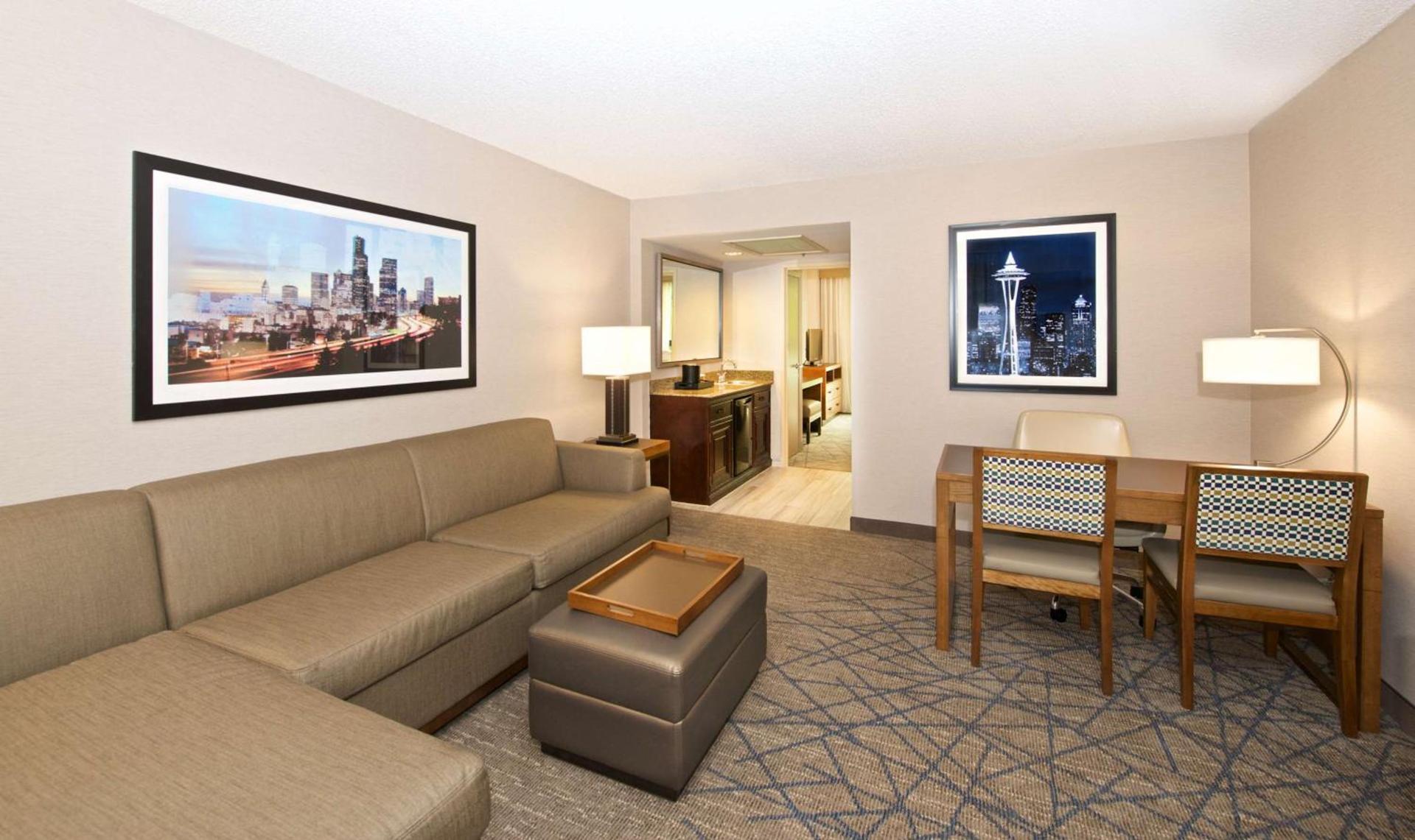 Embassy Suites by Hilton Seattle North Lynnwood photo 36