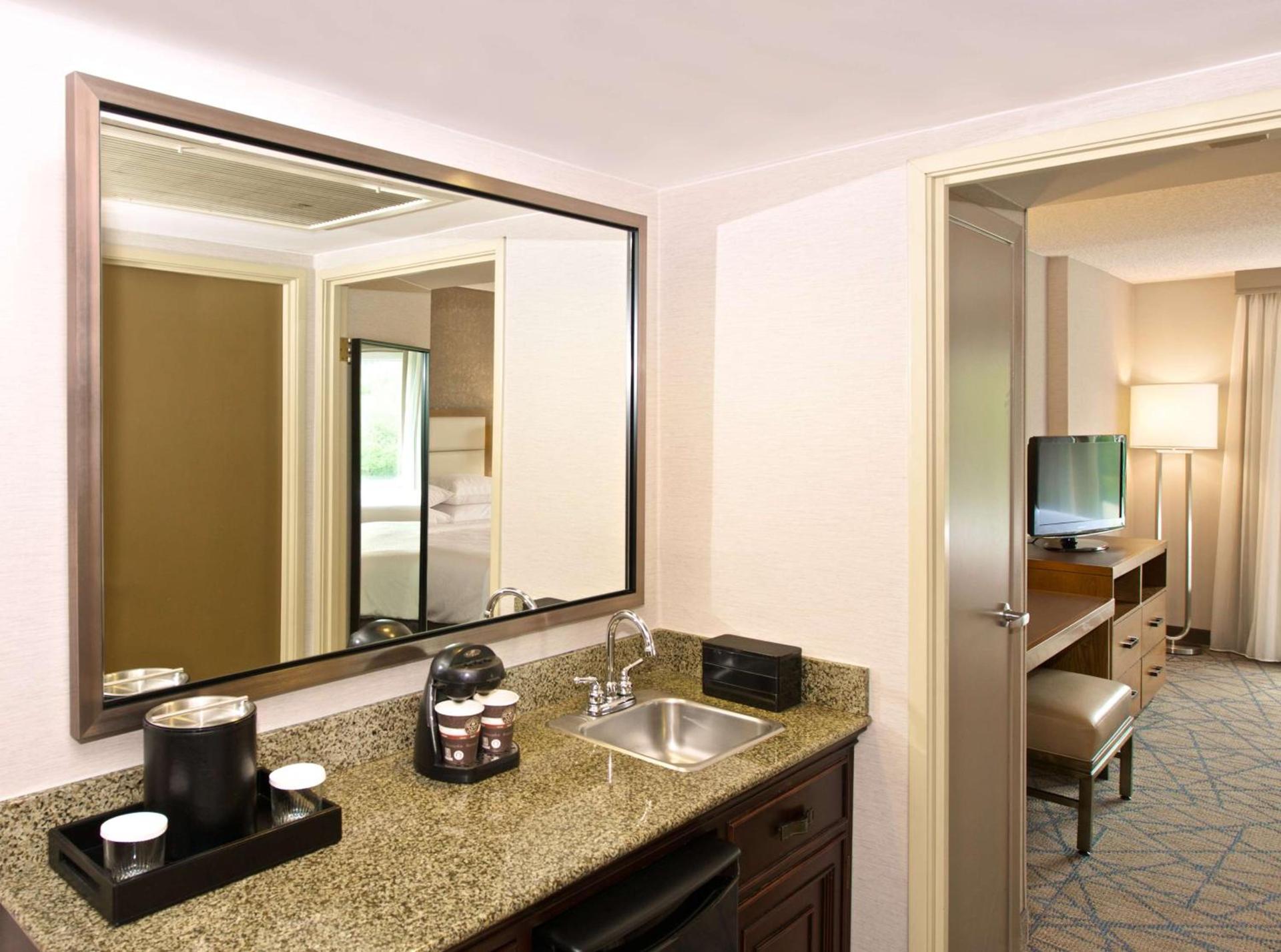 Embassy Suites by Hilton Seattle North Lynnwood photo 53
