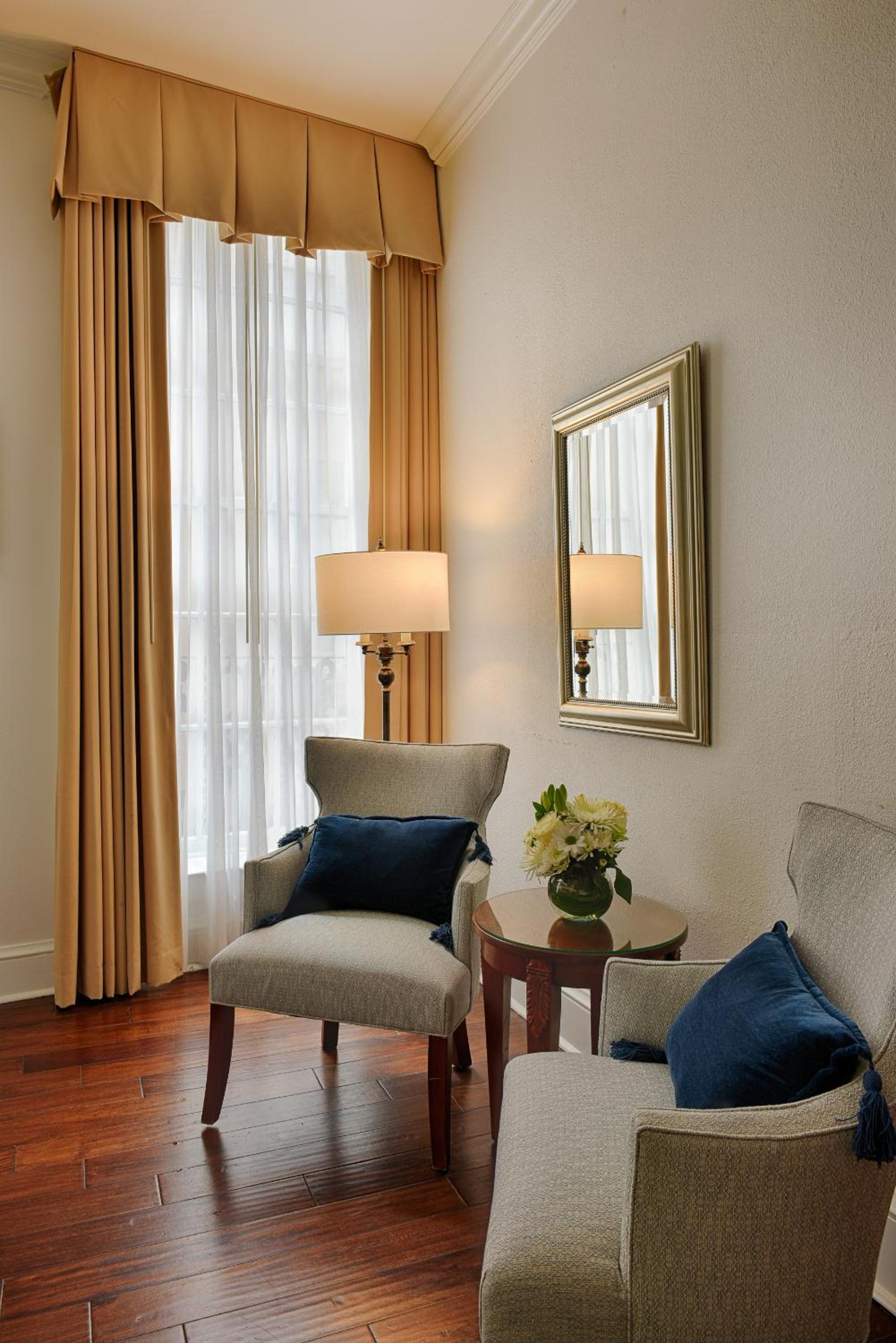 voco St James Hotel by IHG photo 25