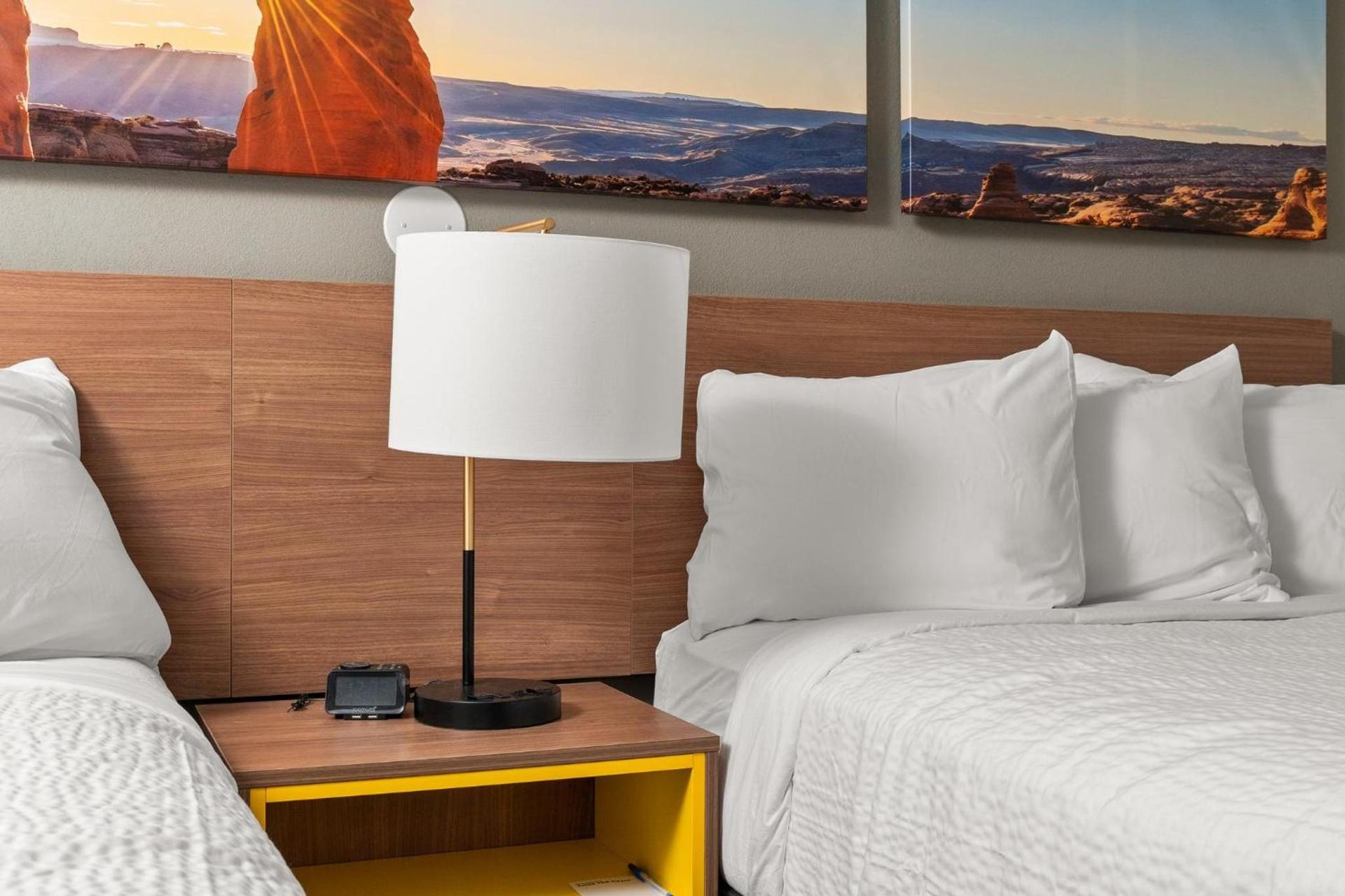 Days-Inn by Wyndham Albuquerque I-25 photo 67
