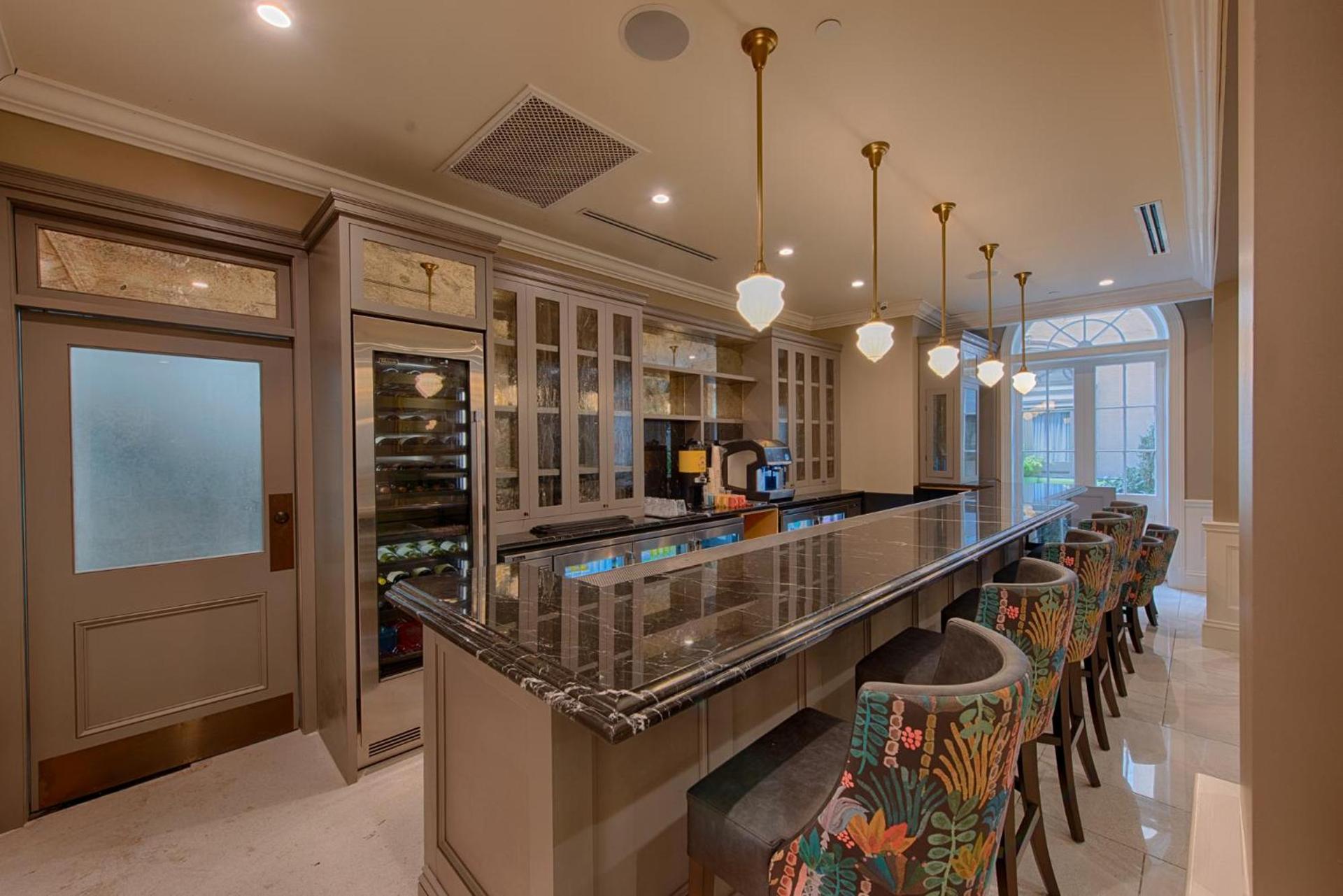 voco St James Hotel by IHG photo 37