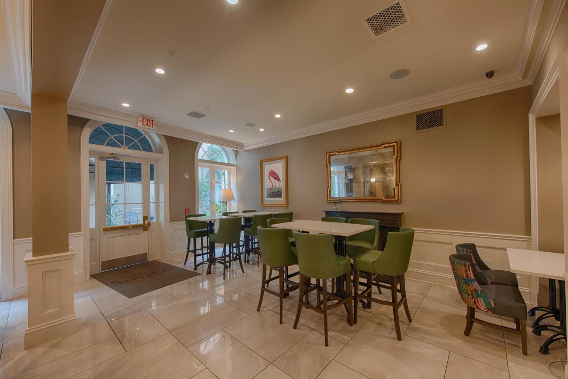 voco St James Hotel by IHG photo 34