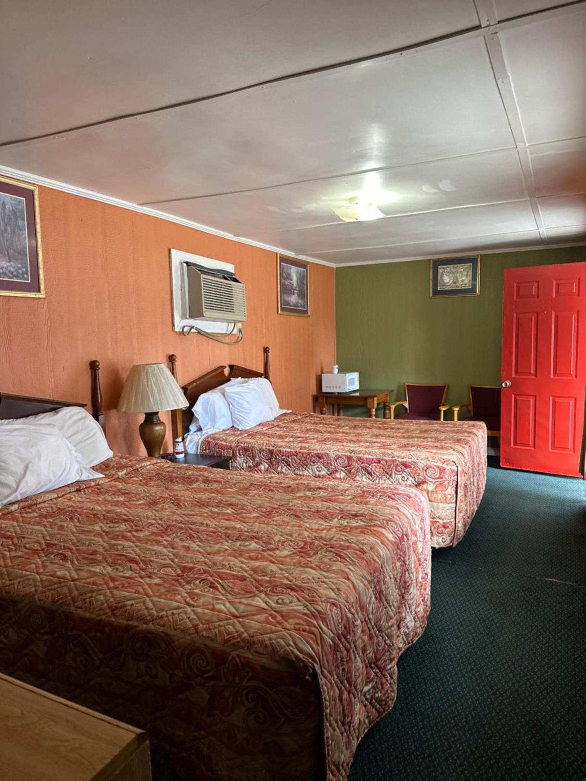 Sands Motel photo 1