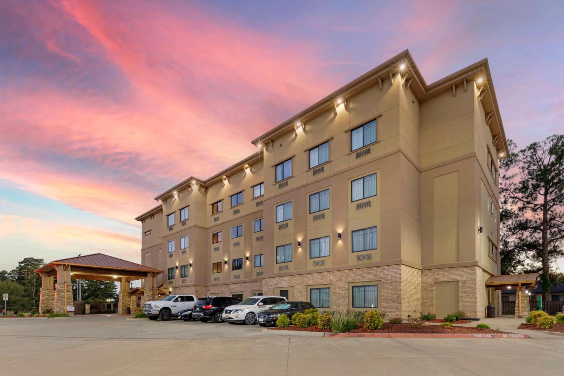 Best Western Plus Classic Inn and Suites photo 9