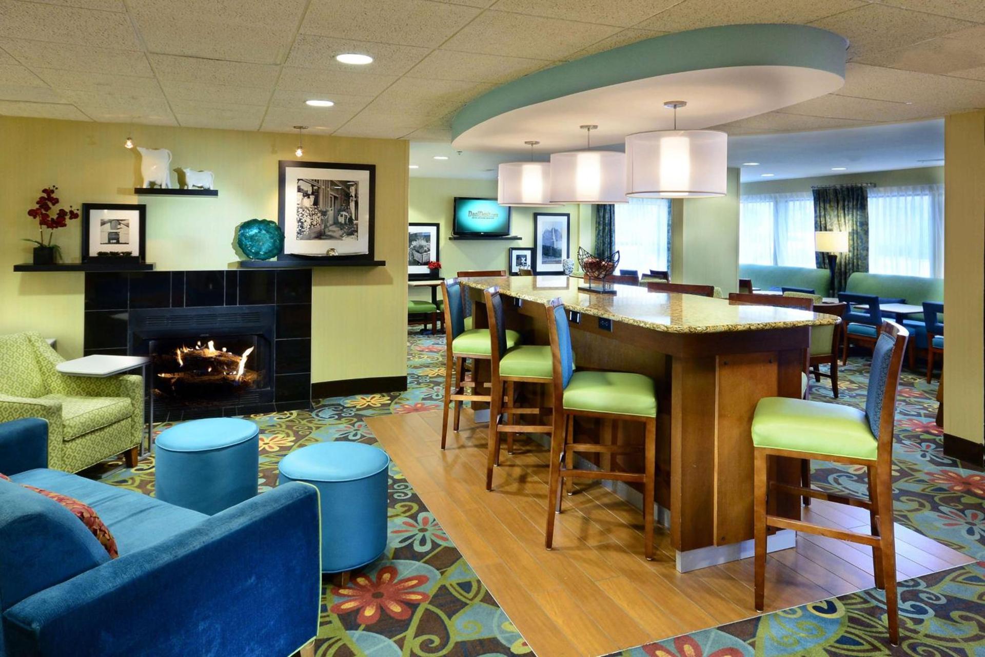 Hampton Inn Raleigh/Town of Wake Forest photo 2