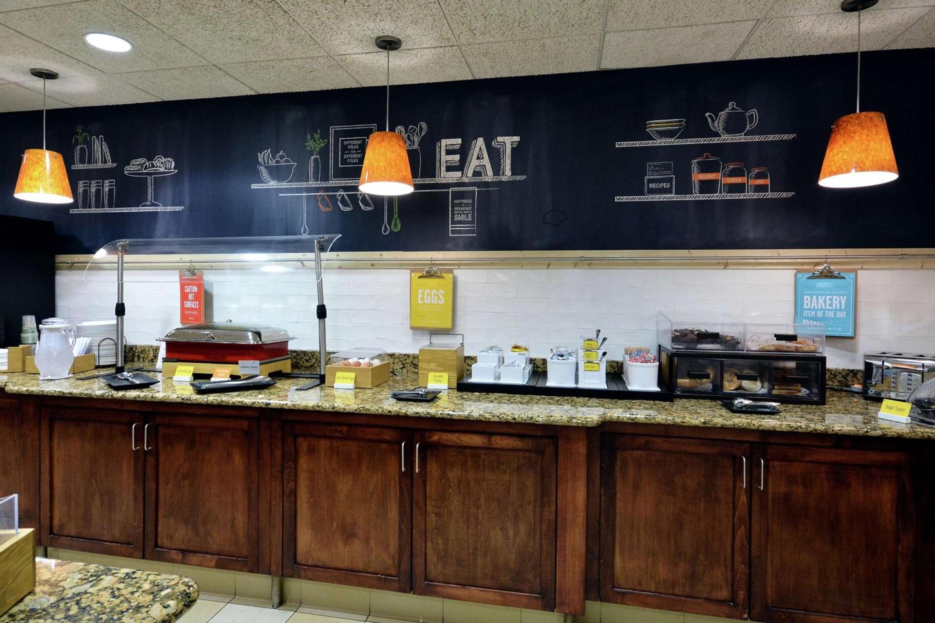 Hampton Inn Raleigh/Town of Wake Forest photo 15
