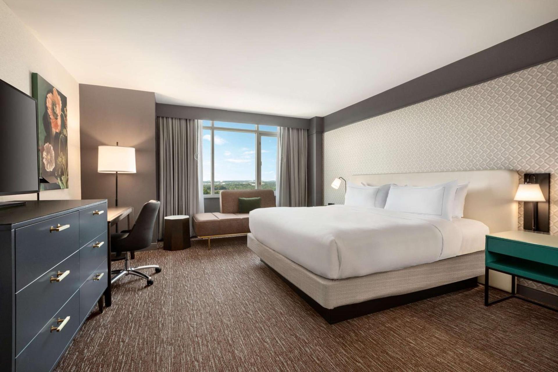 Hilton Baltimore BWI Airport photo 14
