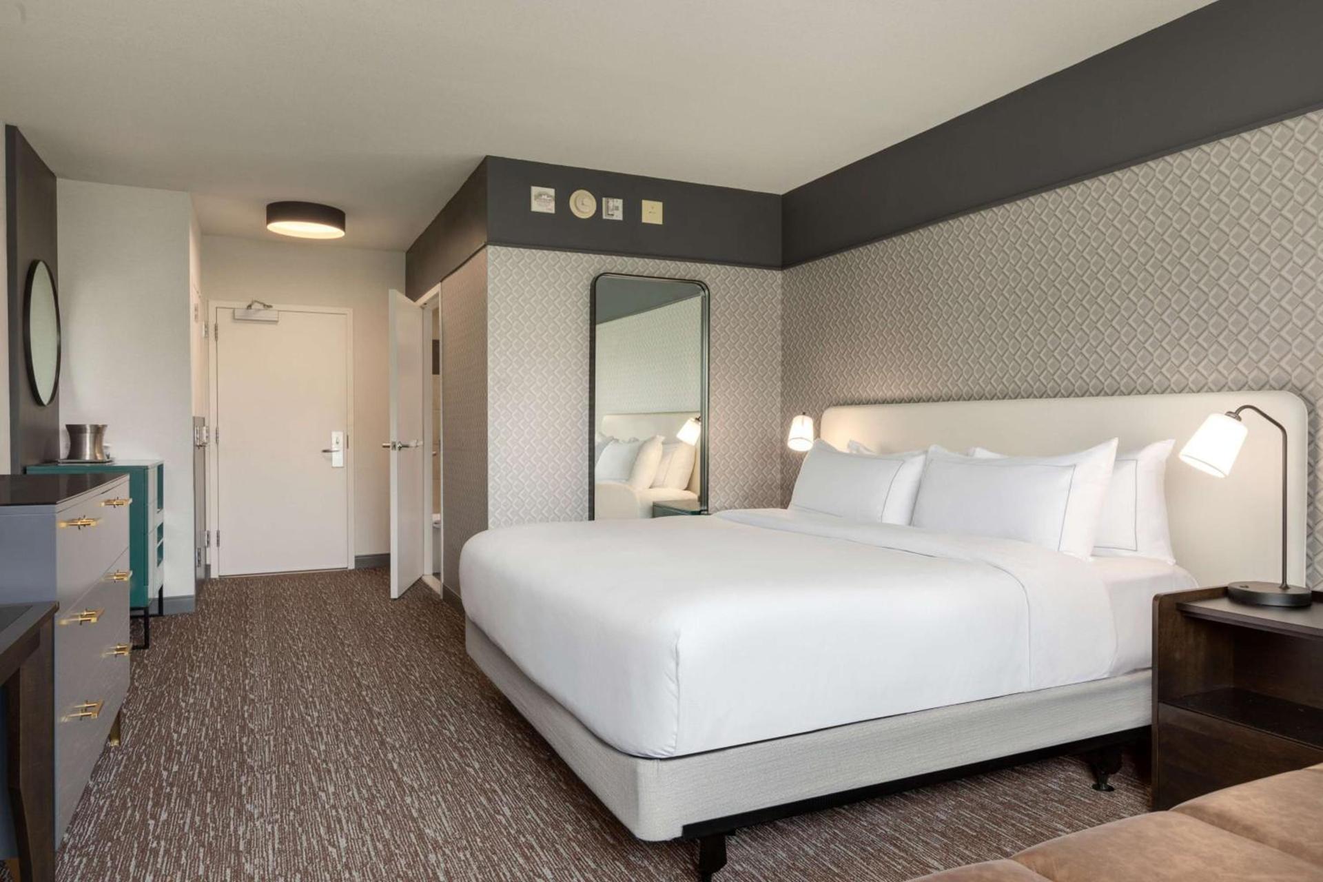 Hilton Baltimore BWI Airport photo 28