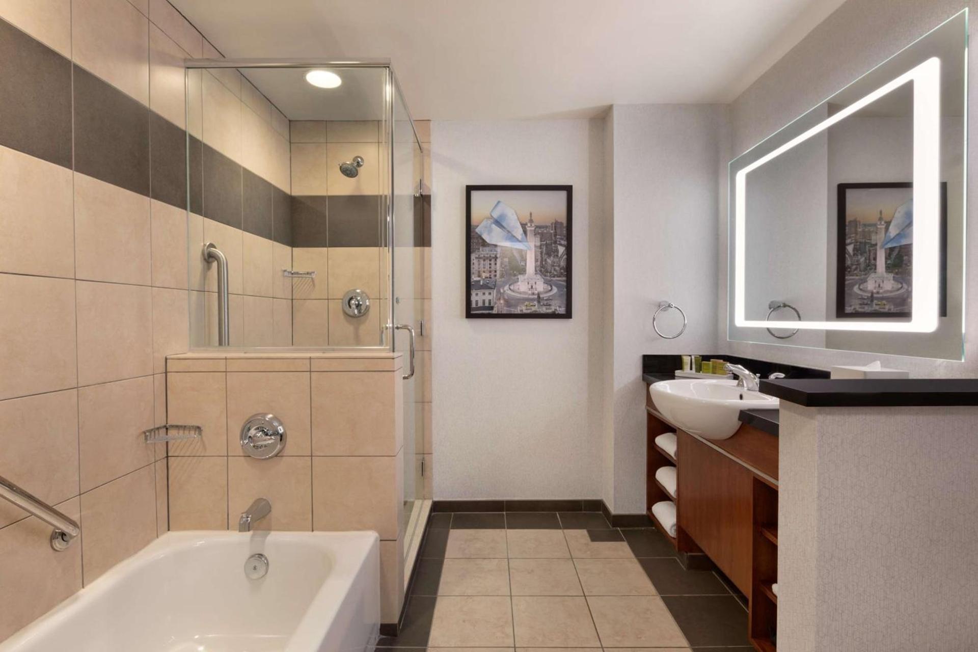 Hilton Baltimore BWI Airport photo 30