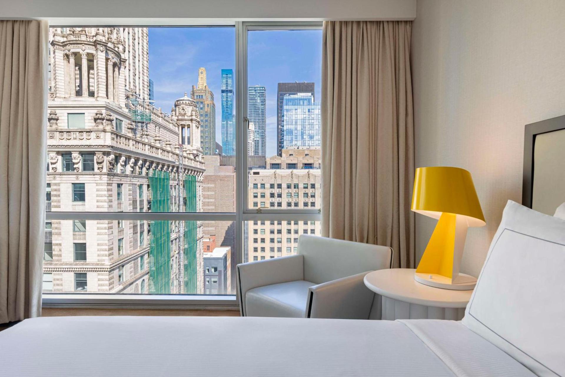 theWit Chicago, a Hilton Hotel photo 15