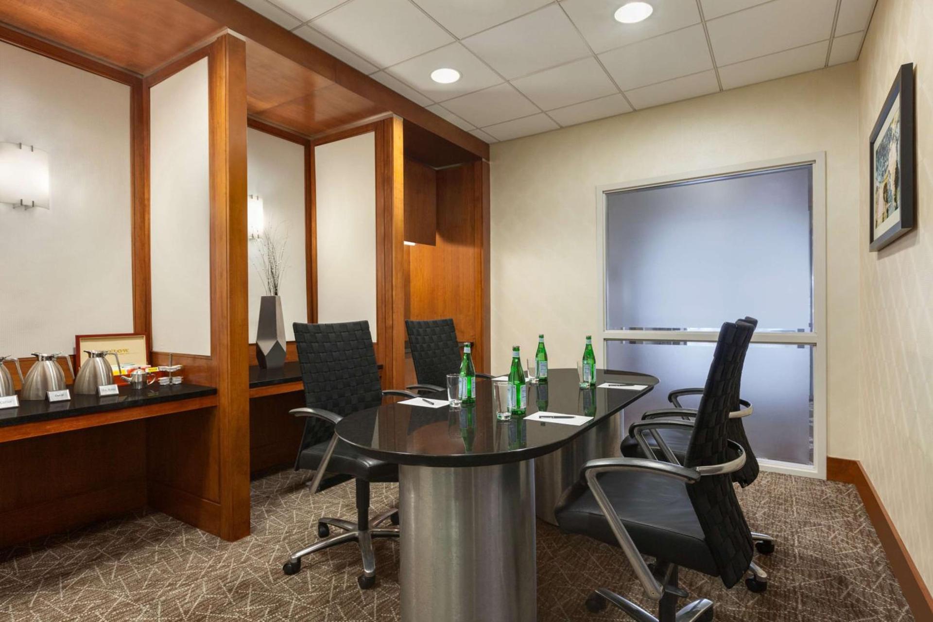 Hilton Baltimore BWI Airport photo 46