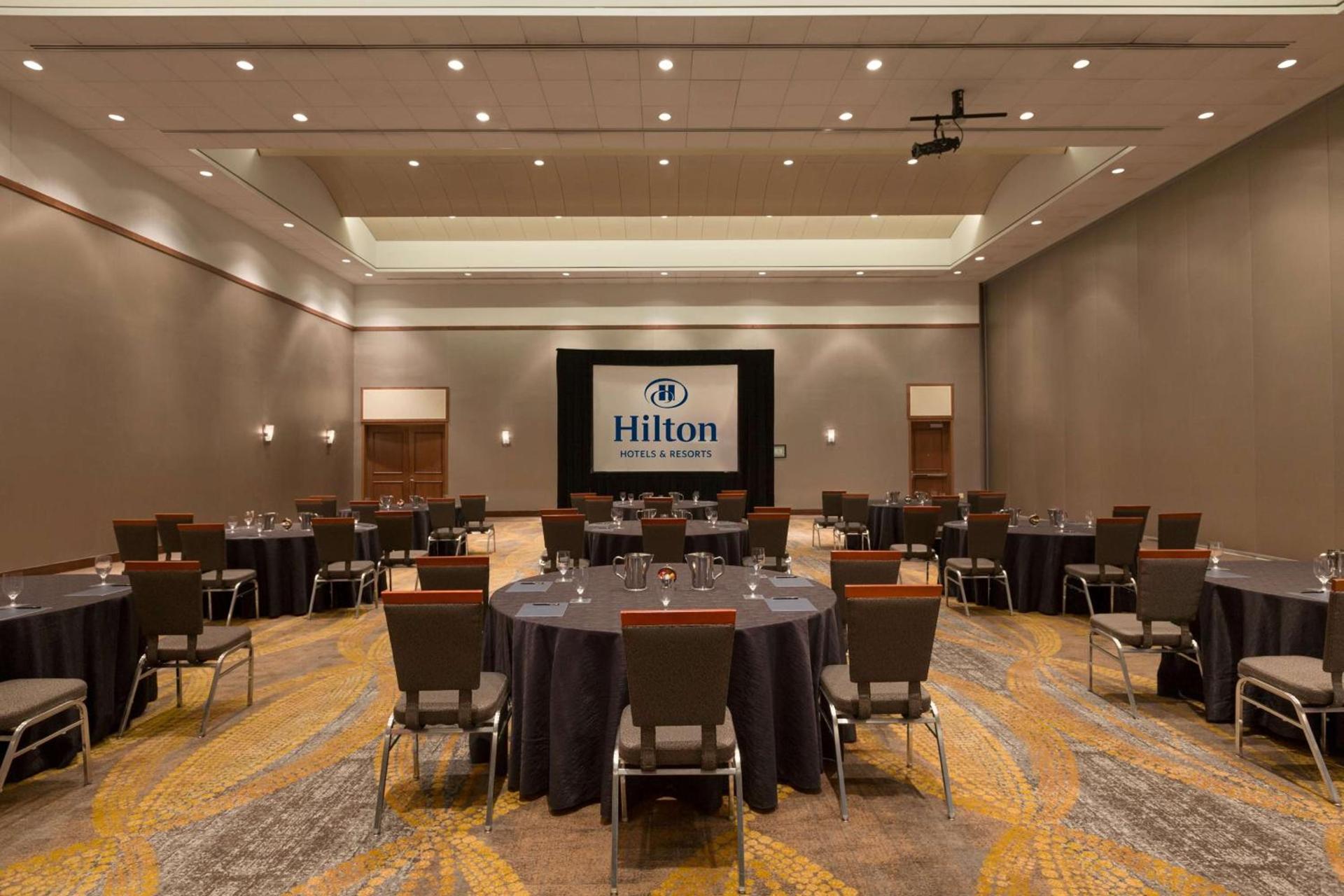 Hilton Baltimore BWI Airport photo 52