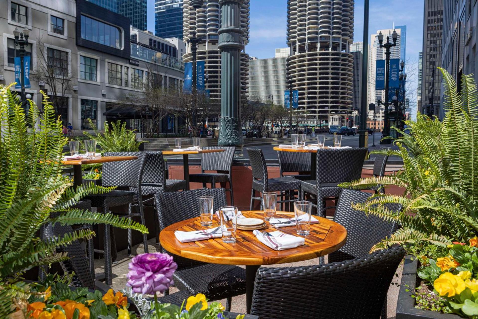 theWit Chicago, a Hilton Hotel photo 46