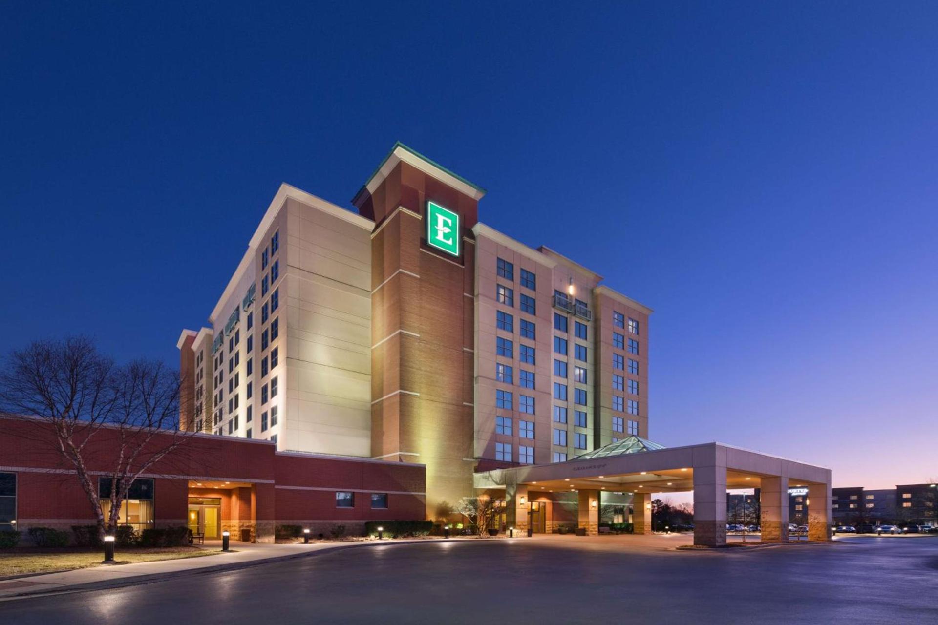 Embassy Suites Murfreesboro - Hotel & Conference Center photo 4