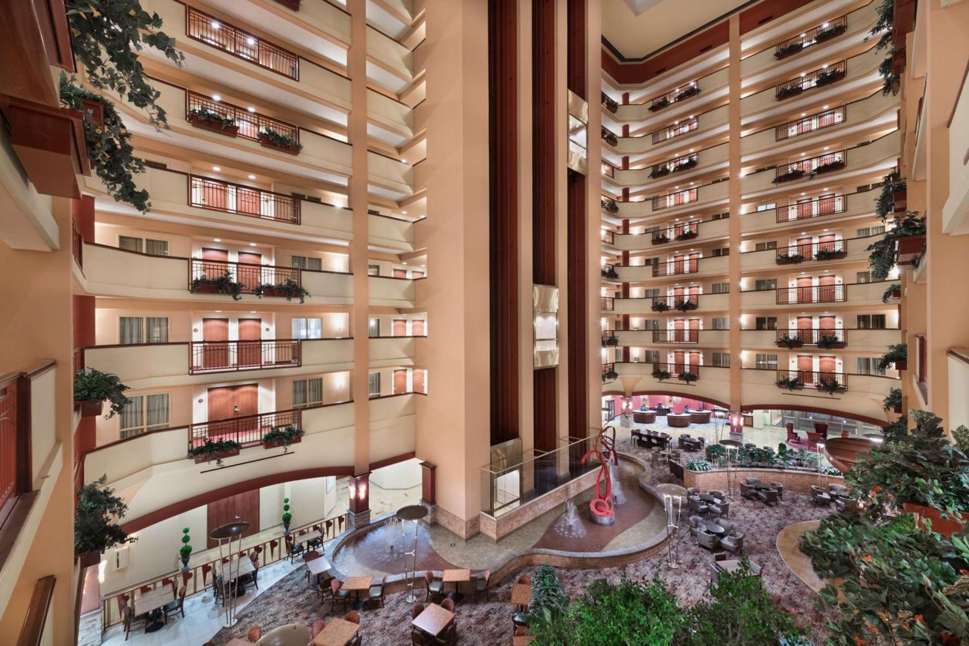 Embassy Suites Murfreesboro - Hotel & Conference Center photo 5