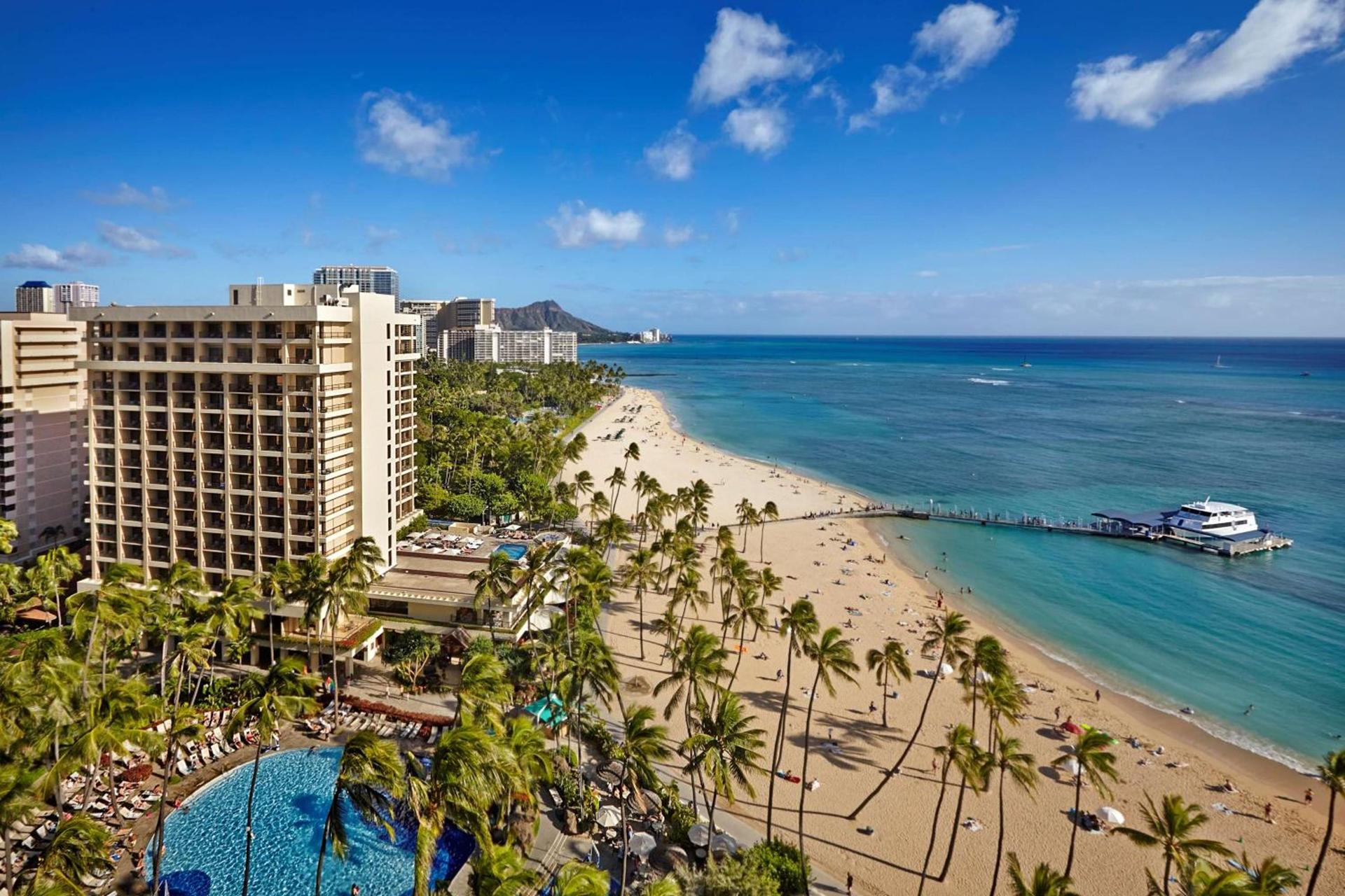 Hilton Hawaiian Village Waikiki Beach Resort photo 6