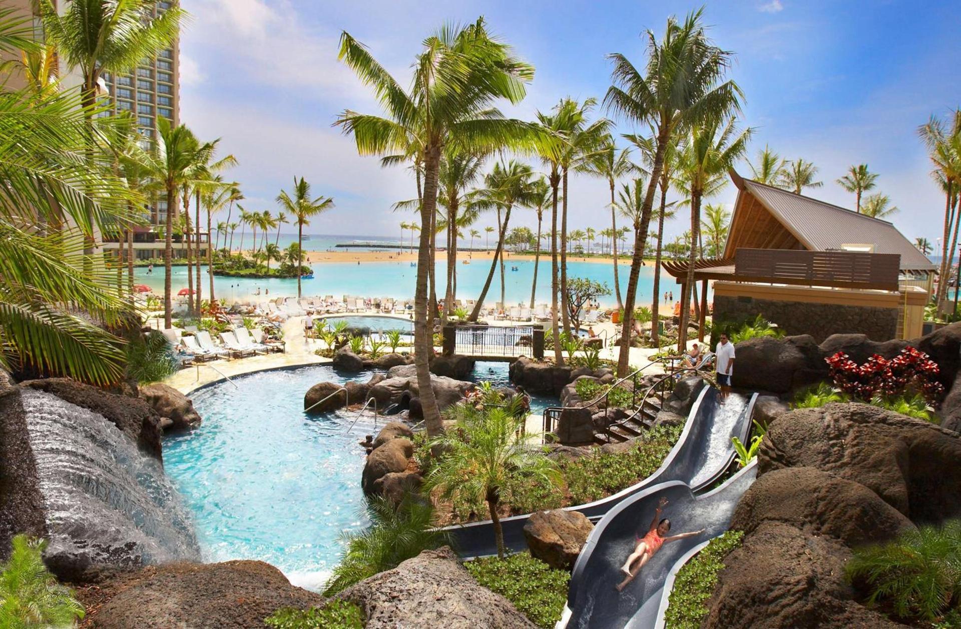 Hilton Hawaiian Village Waikiki Beach Resort photo 10