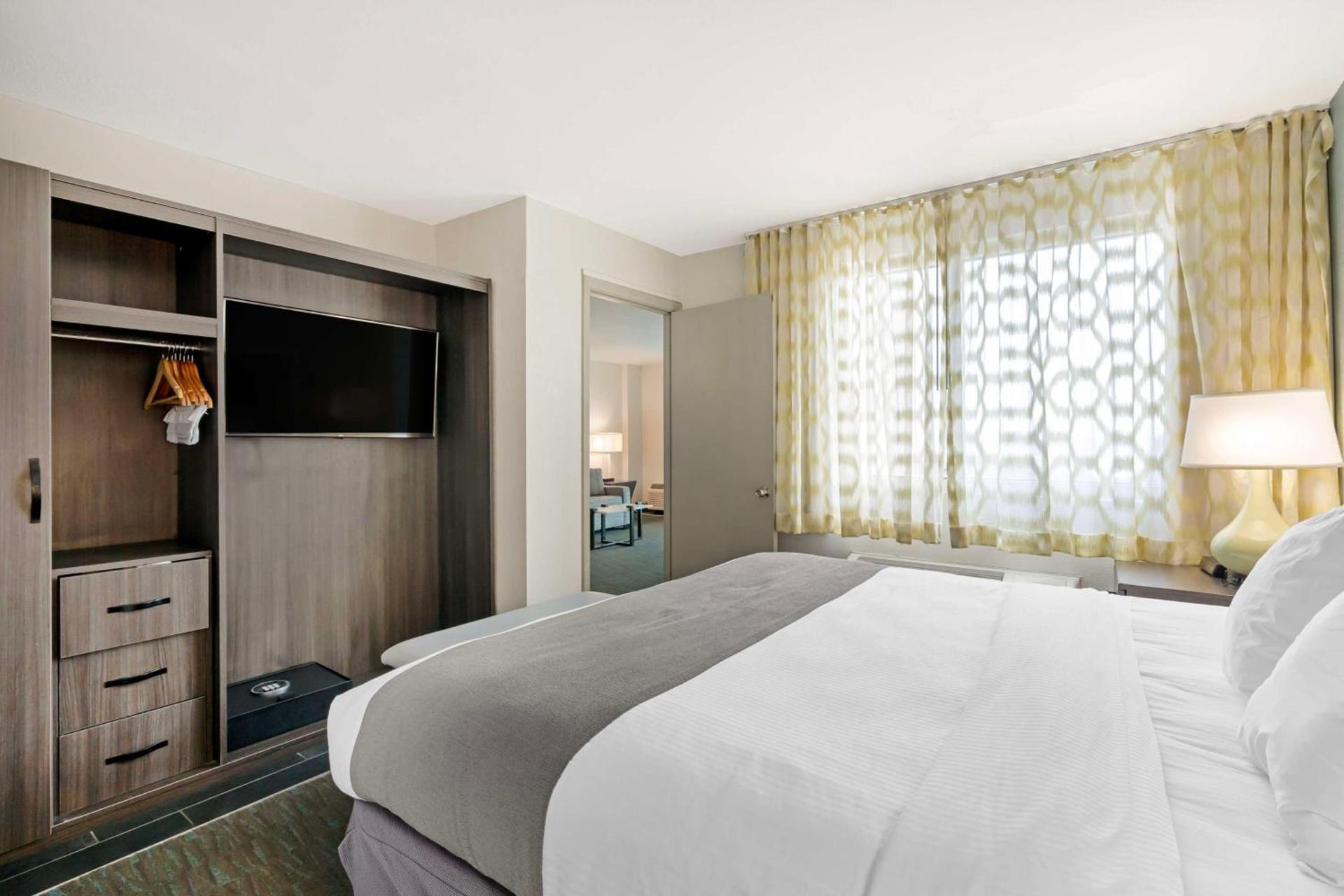 Best Western Plus Daytona Inn Seabreeze photo 19