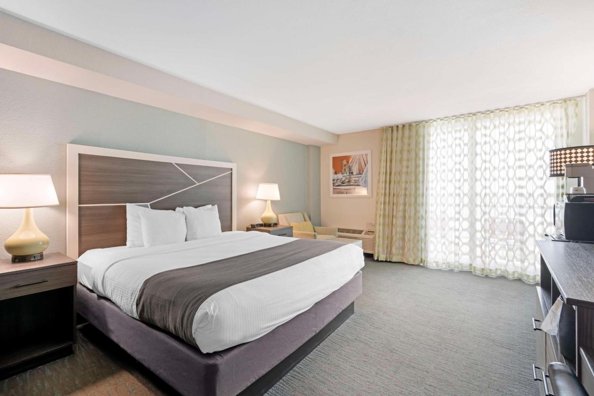 Best Western Plus Daytona Inn Seabreeze photo 50