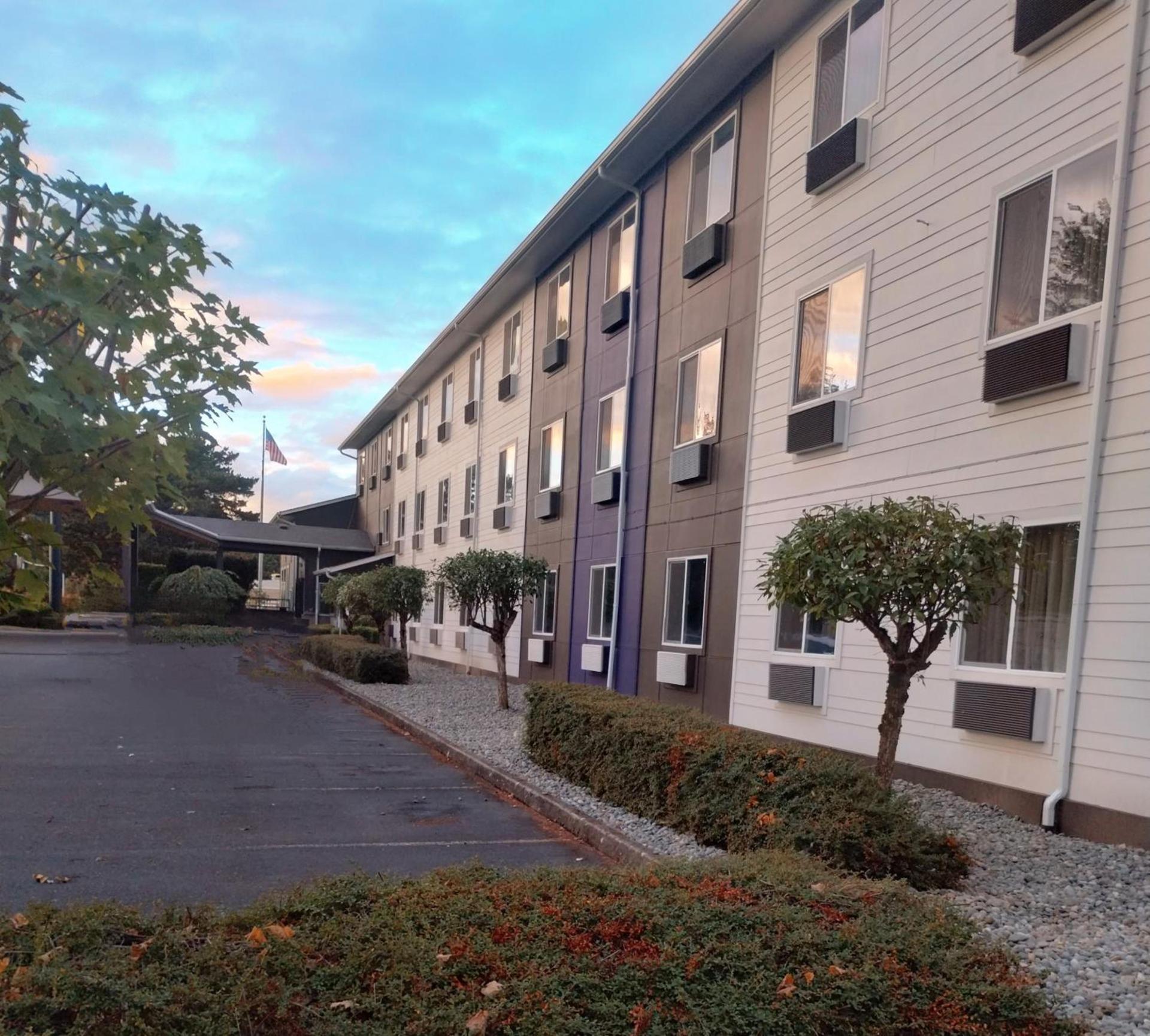 Sleep Inn Kelso Longview photo 53