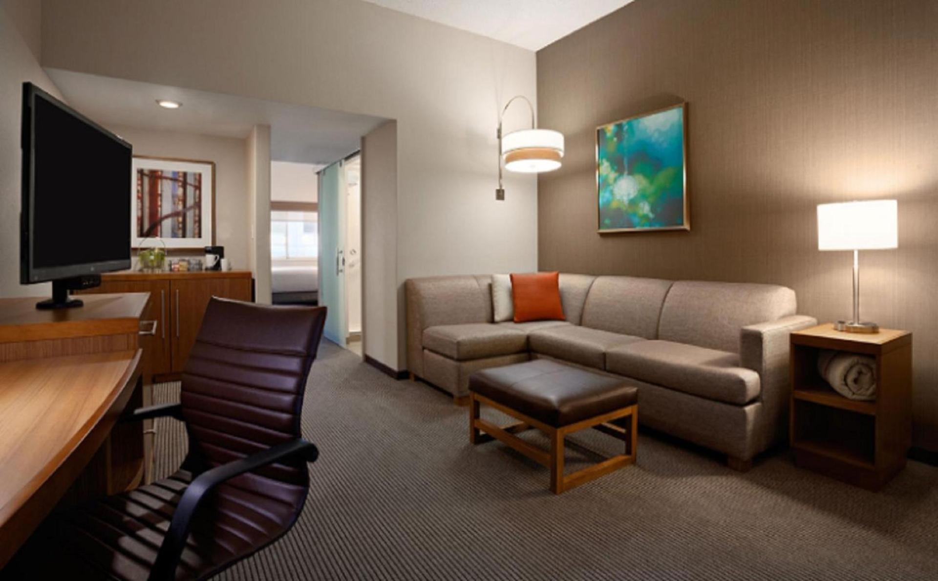 Hyatt Place Minneapolis/Downtown photo 27