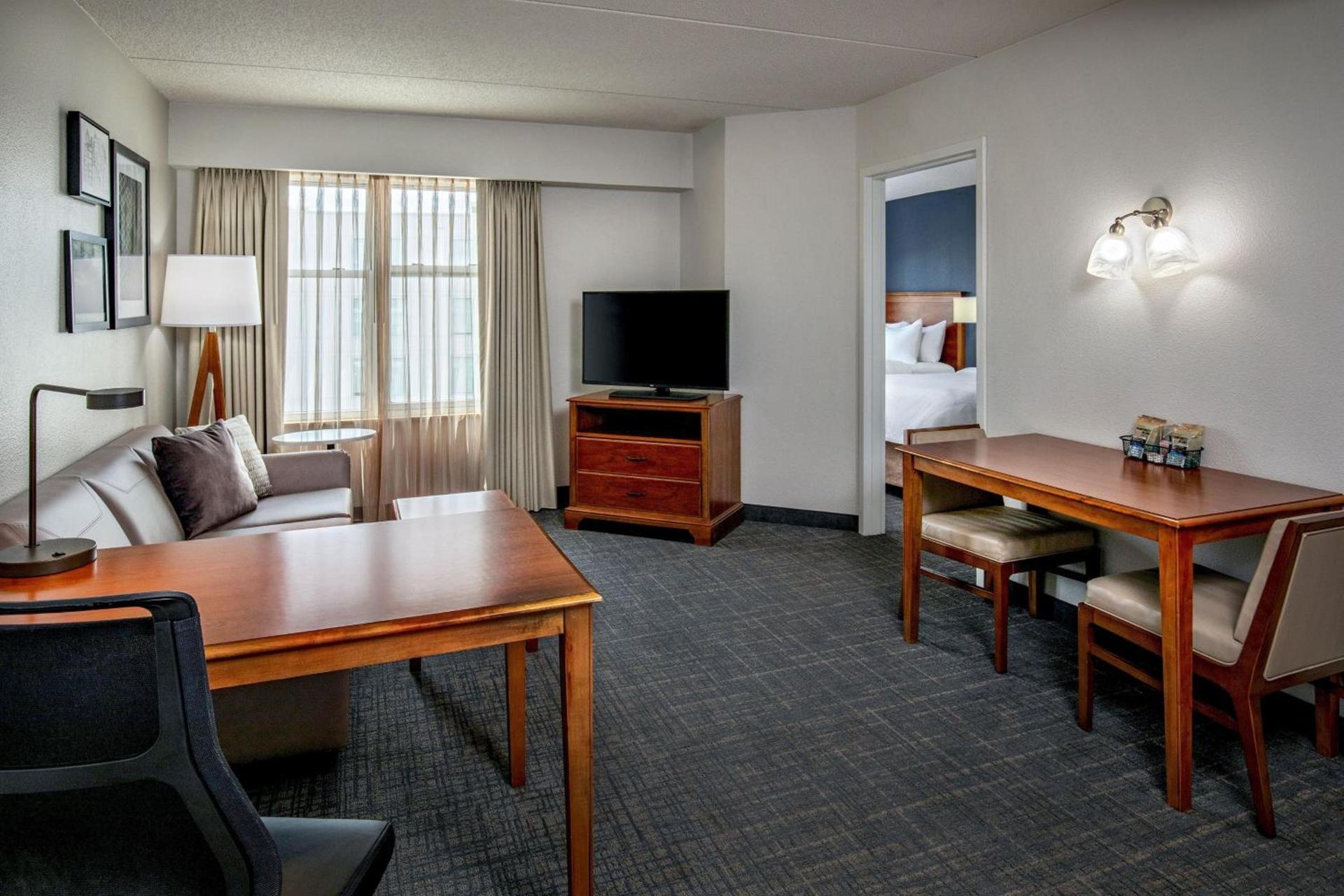 Residence Inn by Marriott Chesapeake Greenbrier photo 34