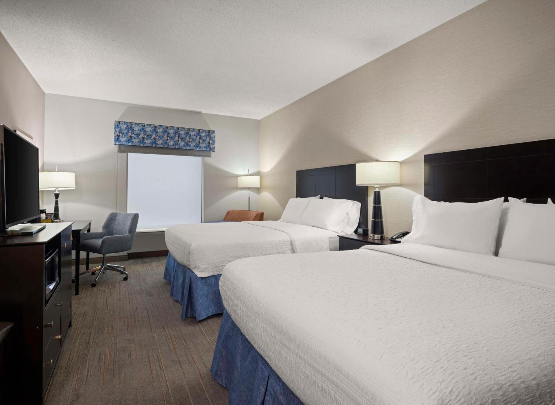 Hampton Inn & Suites Arundel Mills/Baltimore photo 17