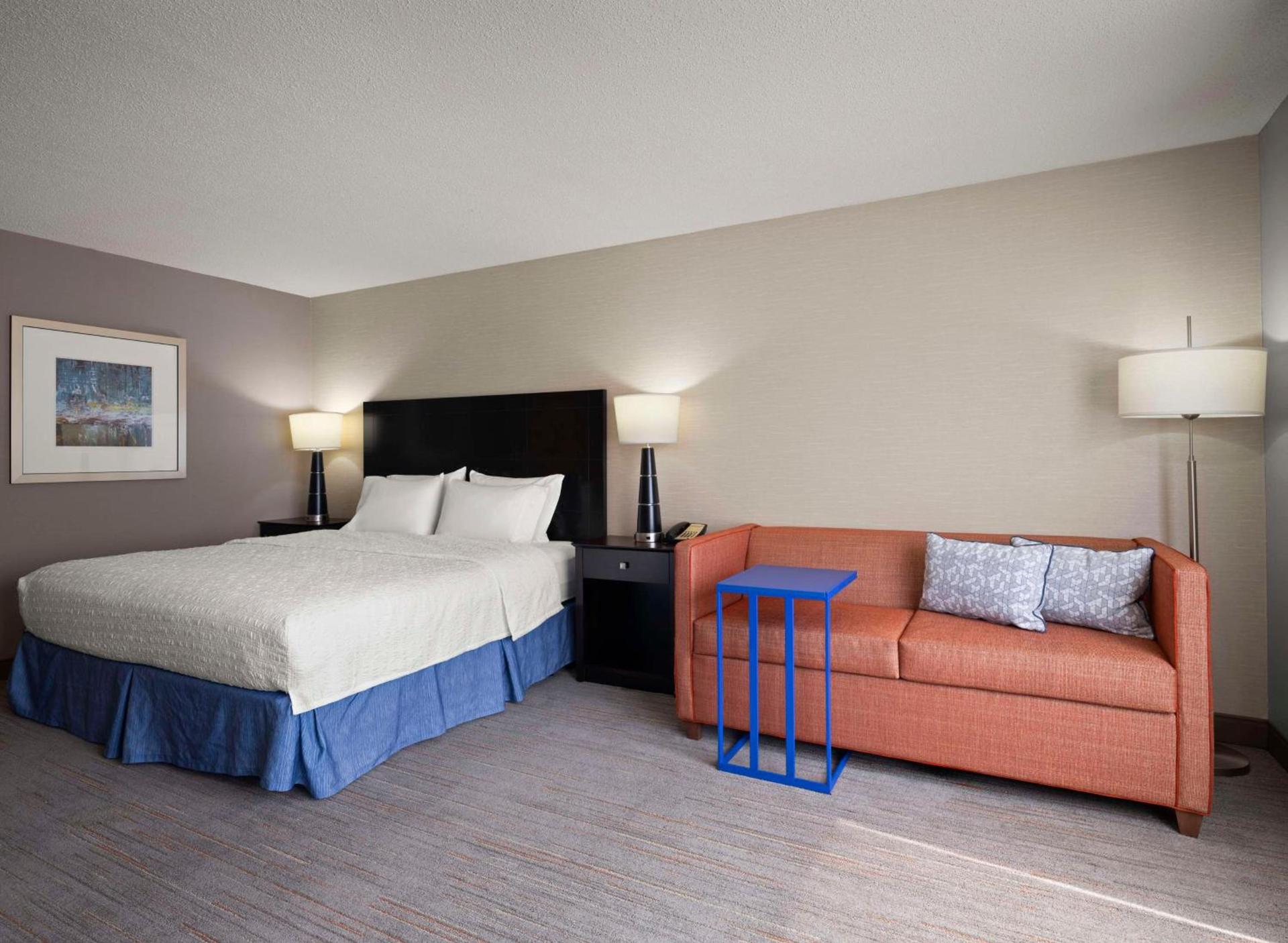 Hampton Inn & Suites Arundel Mills/Baltimore photo 30
