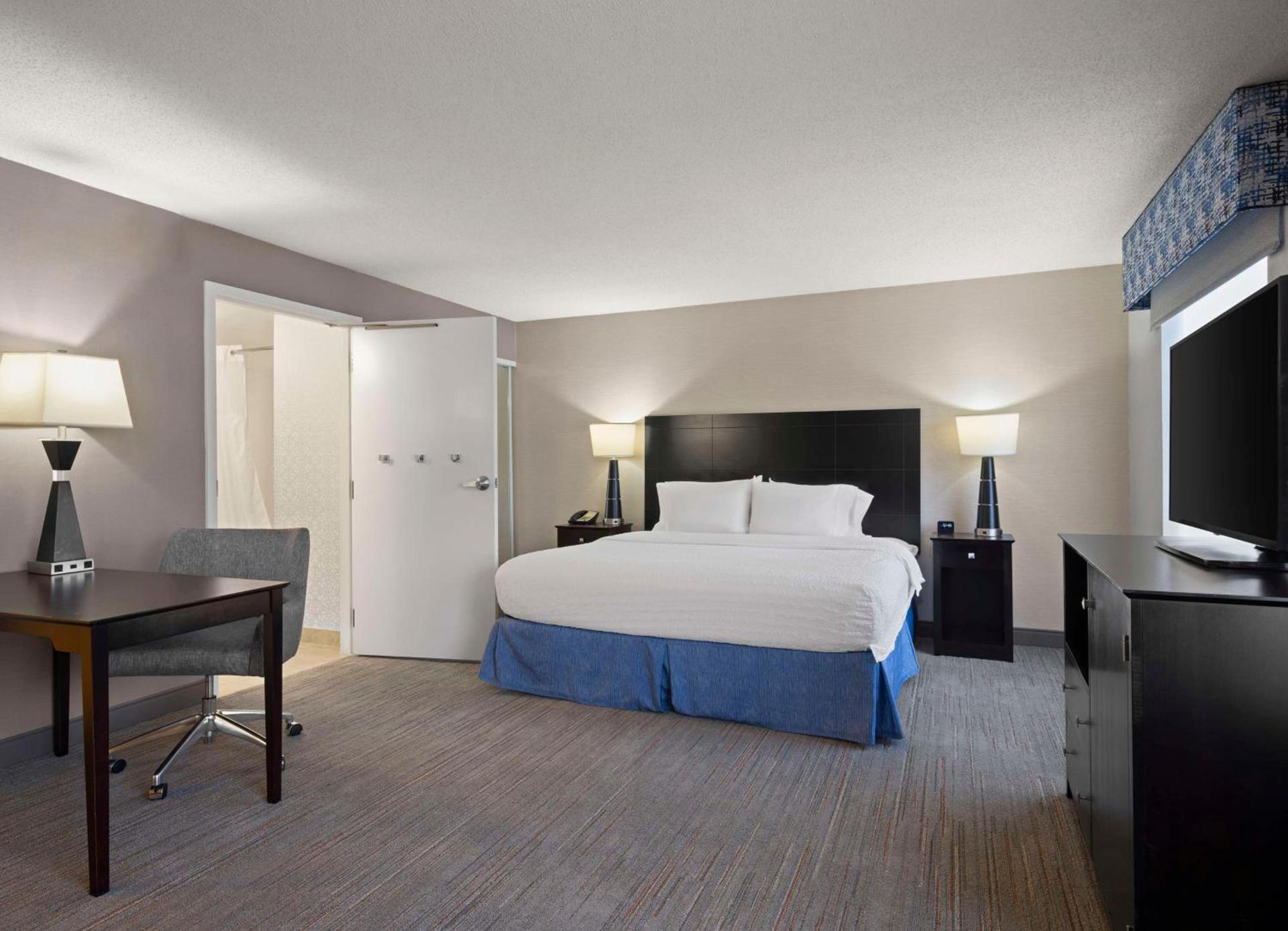 Hampton Inn & Suites Arundel Mills/Baltimore photo 36