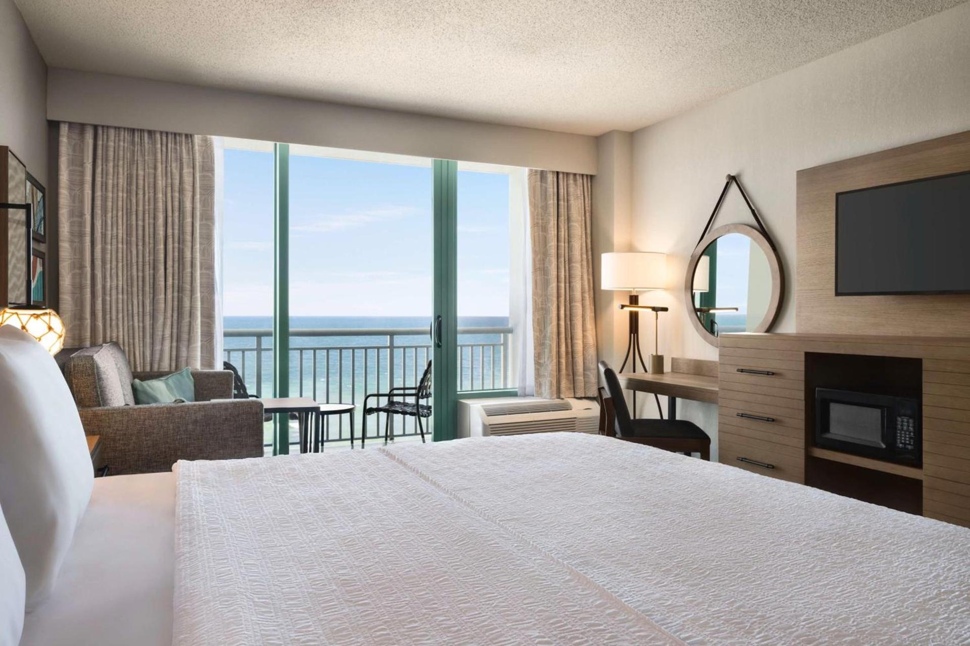Hampton Inn Virginia Beach-Oceanfront South photo 29