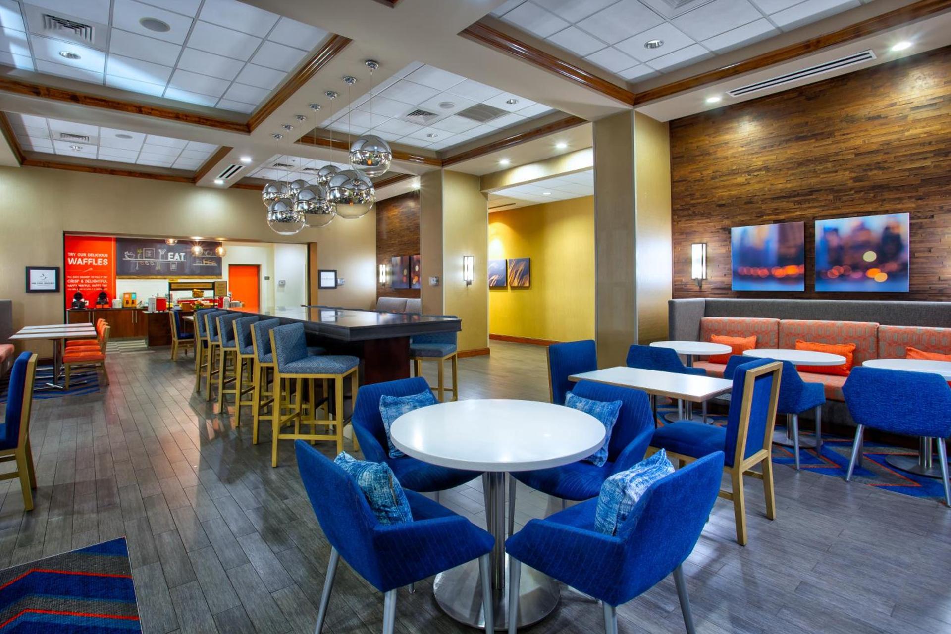 Hampton Inn & Suites Columbia/Southeast-Fort Jackson photo 36