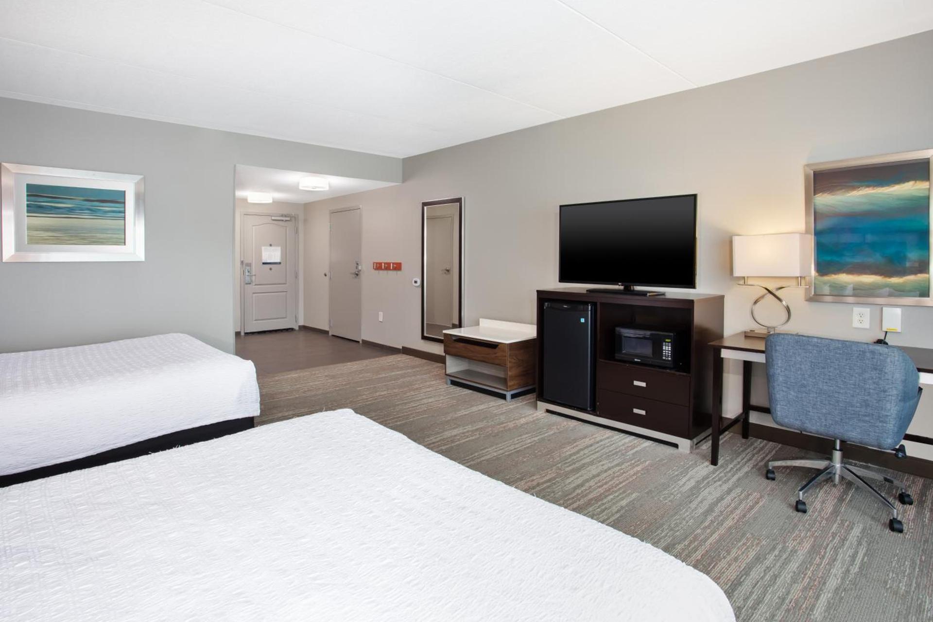 Hampton Inn & Suites Columbia/Southeast-Fort Jackson photo 42
