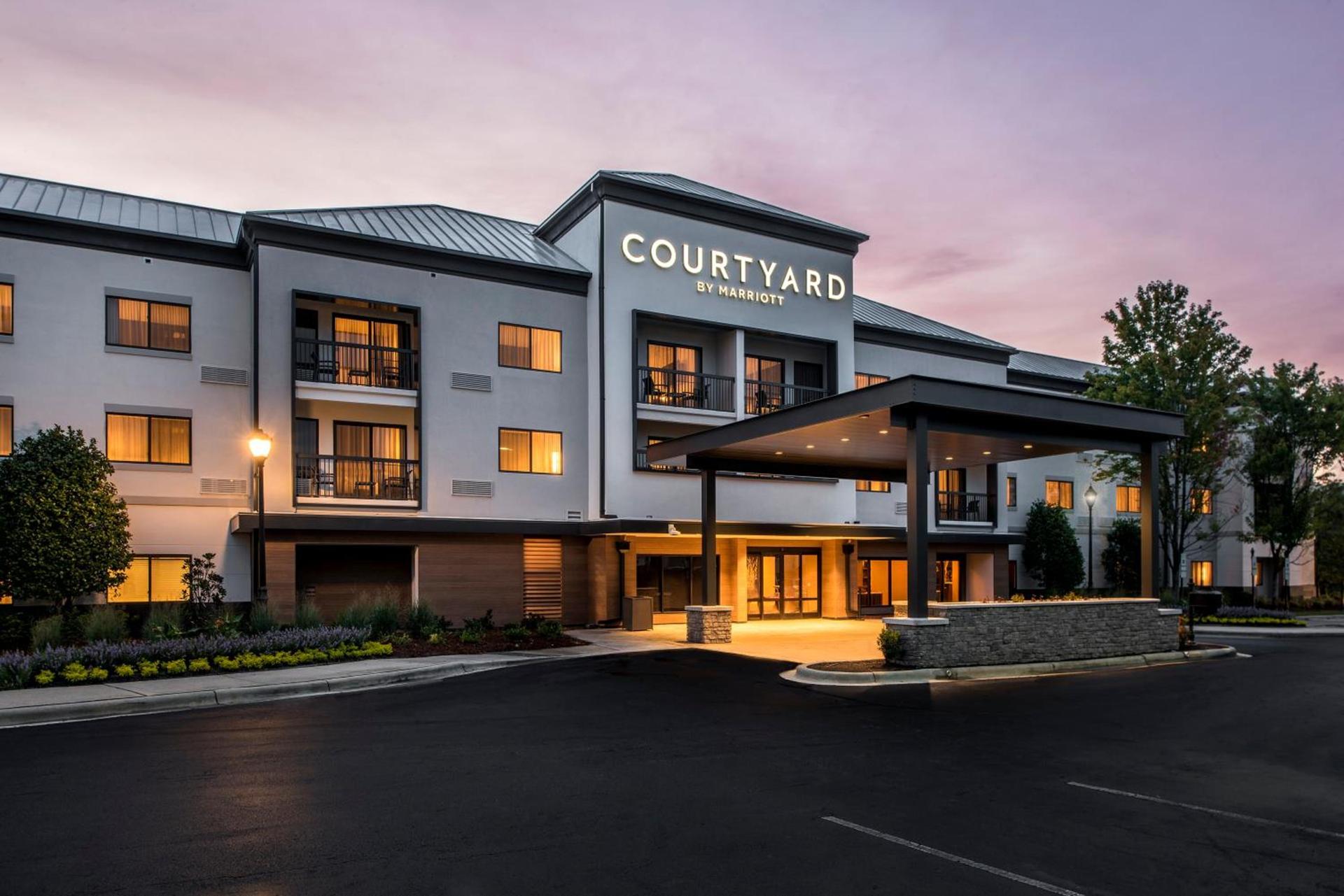 Courtyard by Marriott Charlotte Ballantyne photo 1
