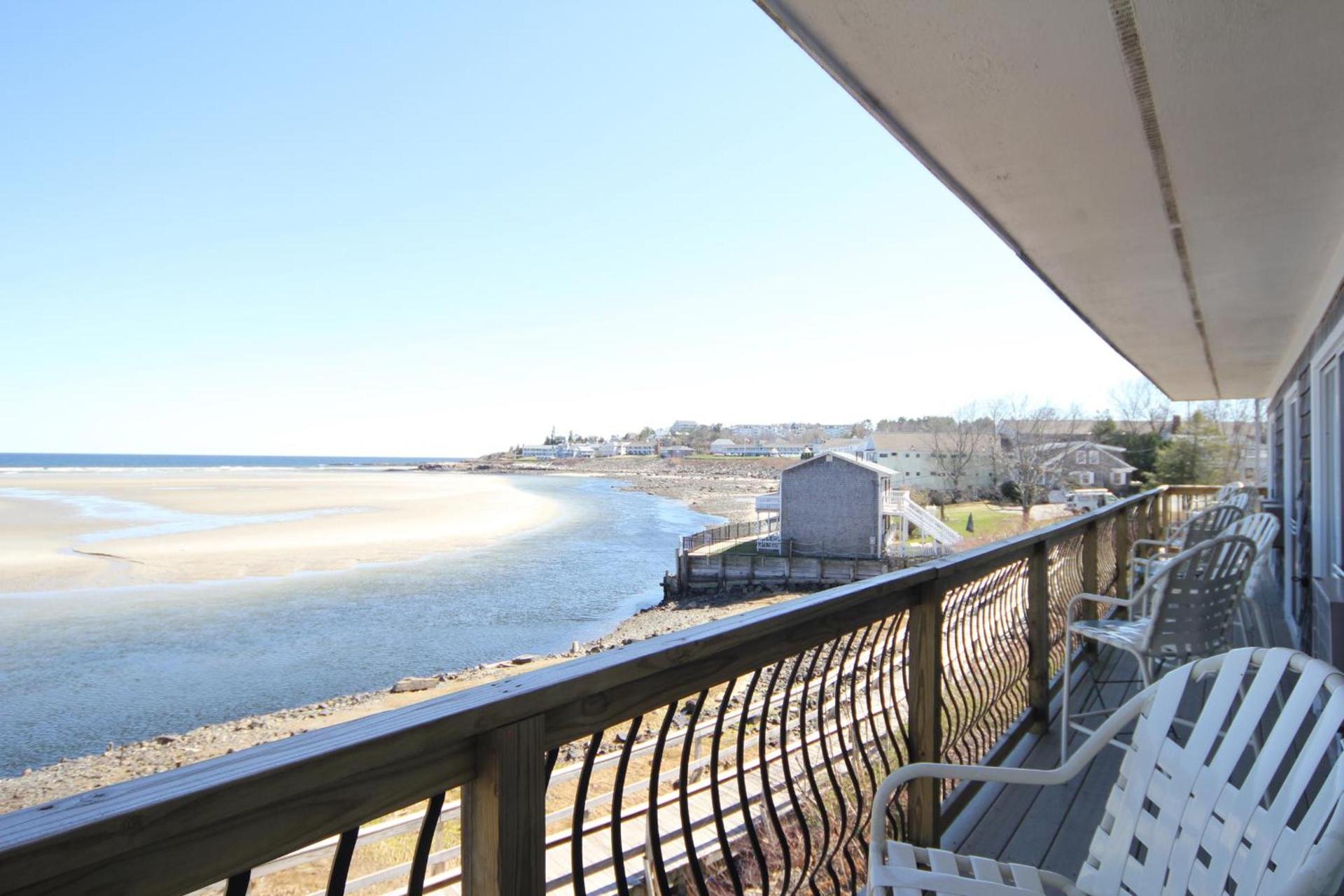 Terrace By The Sea photo 32