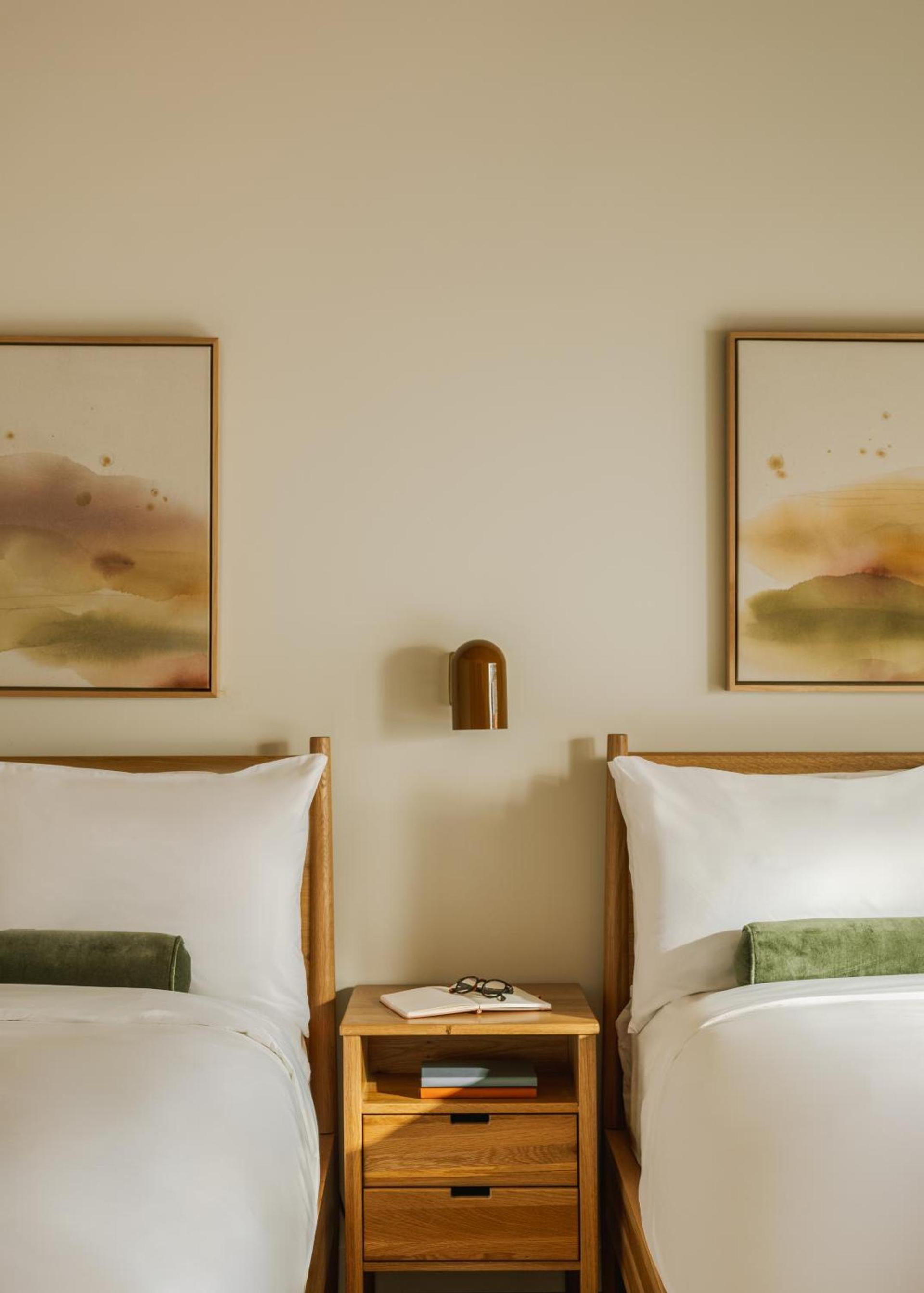 Woods Cove Inn photo 17